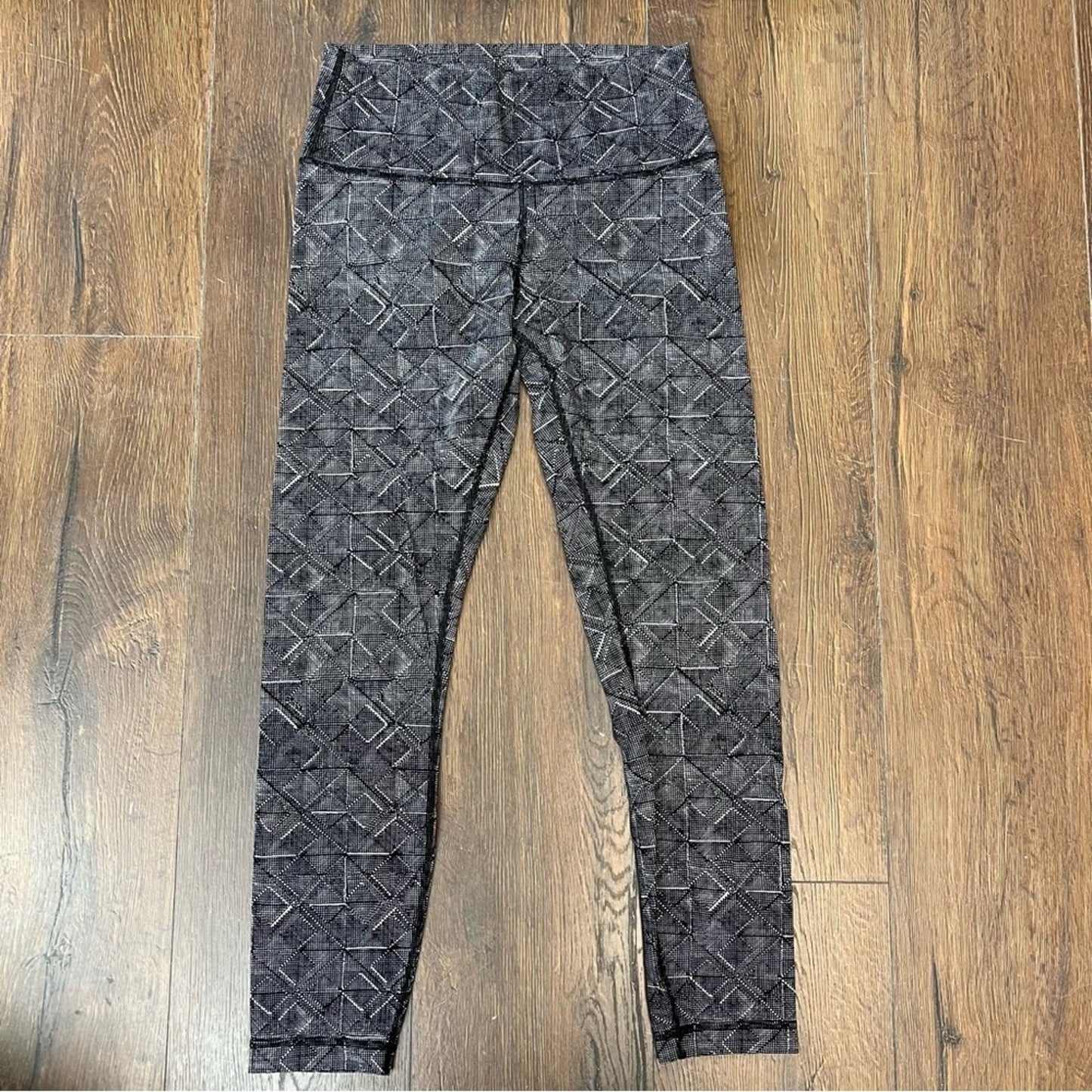 Lululemon Wunder Under Hi-Rise 7/8 Tight (Full-On Luxtreme 25”)‎ SZ 26” Waist