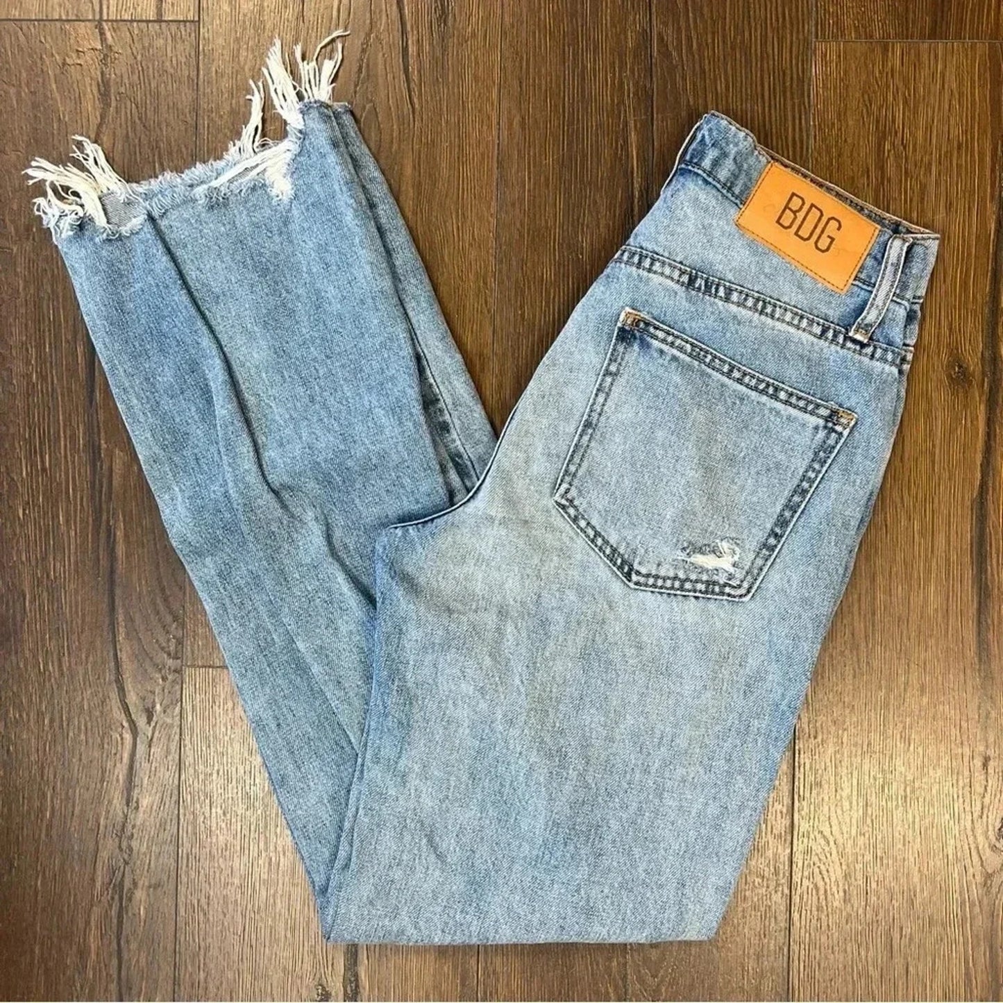 BDG by urban outfitters, distressed, cowboy Jean‎ SZ 25/0