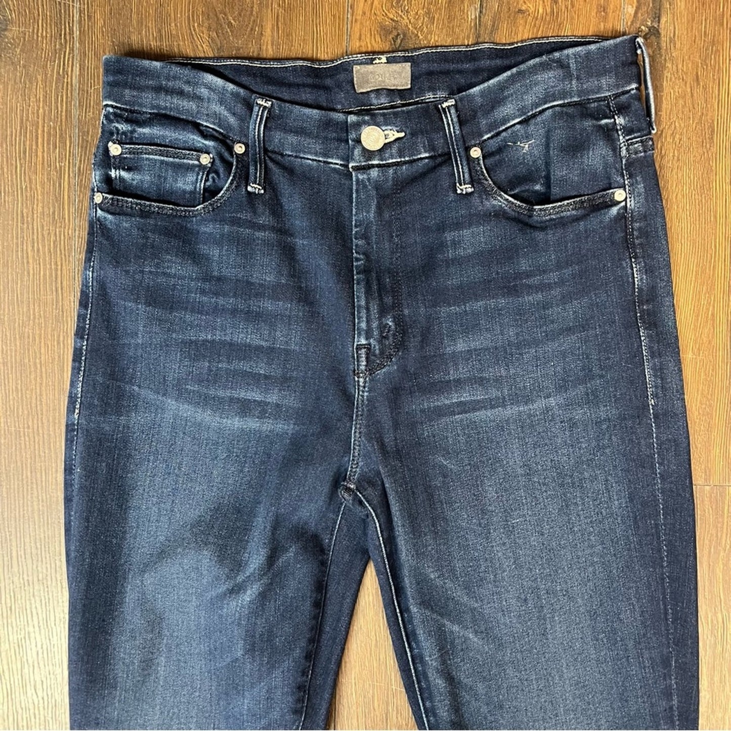 Mother Denim High Waisted Looker Ankle Fray- Tongue in Chic SZ 30/10