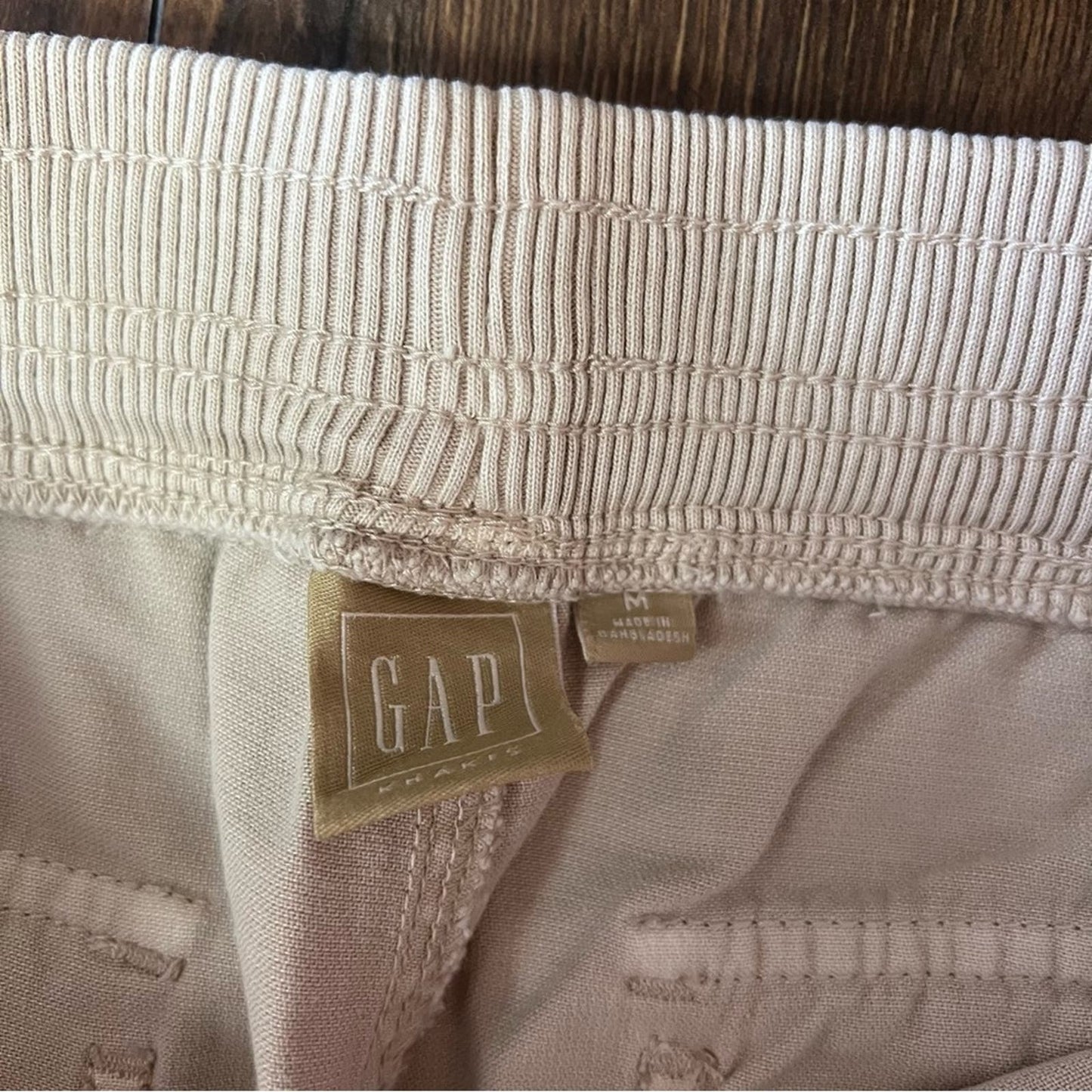 Gap khakis wide leg drawstring pant SZ MED