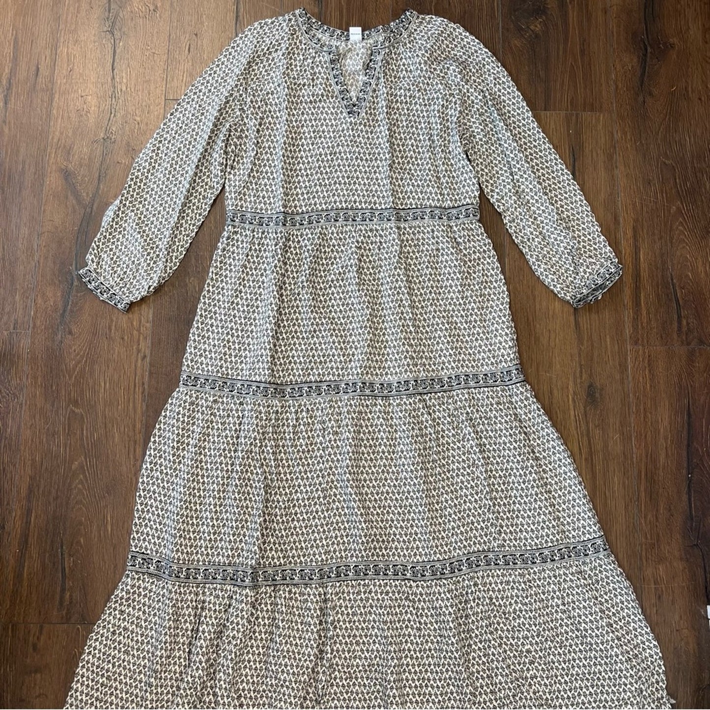 Old Navy tiered midi dress SZ SM