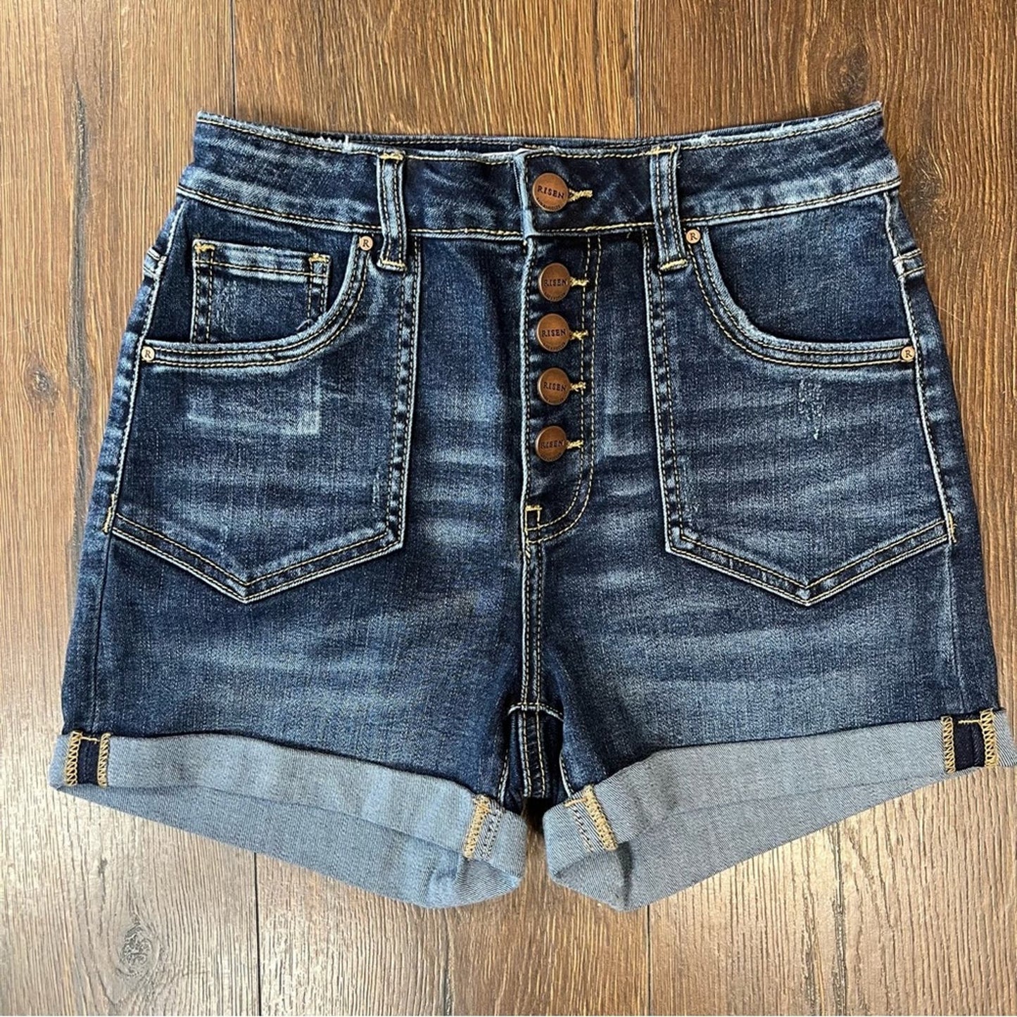 🆕 Risen Jeans high rise button fly turn back Jean shorts SZ SM