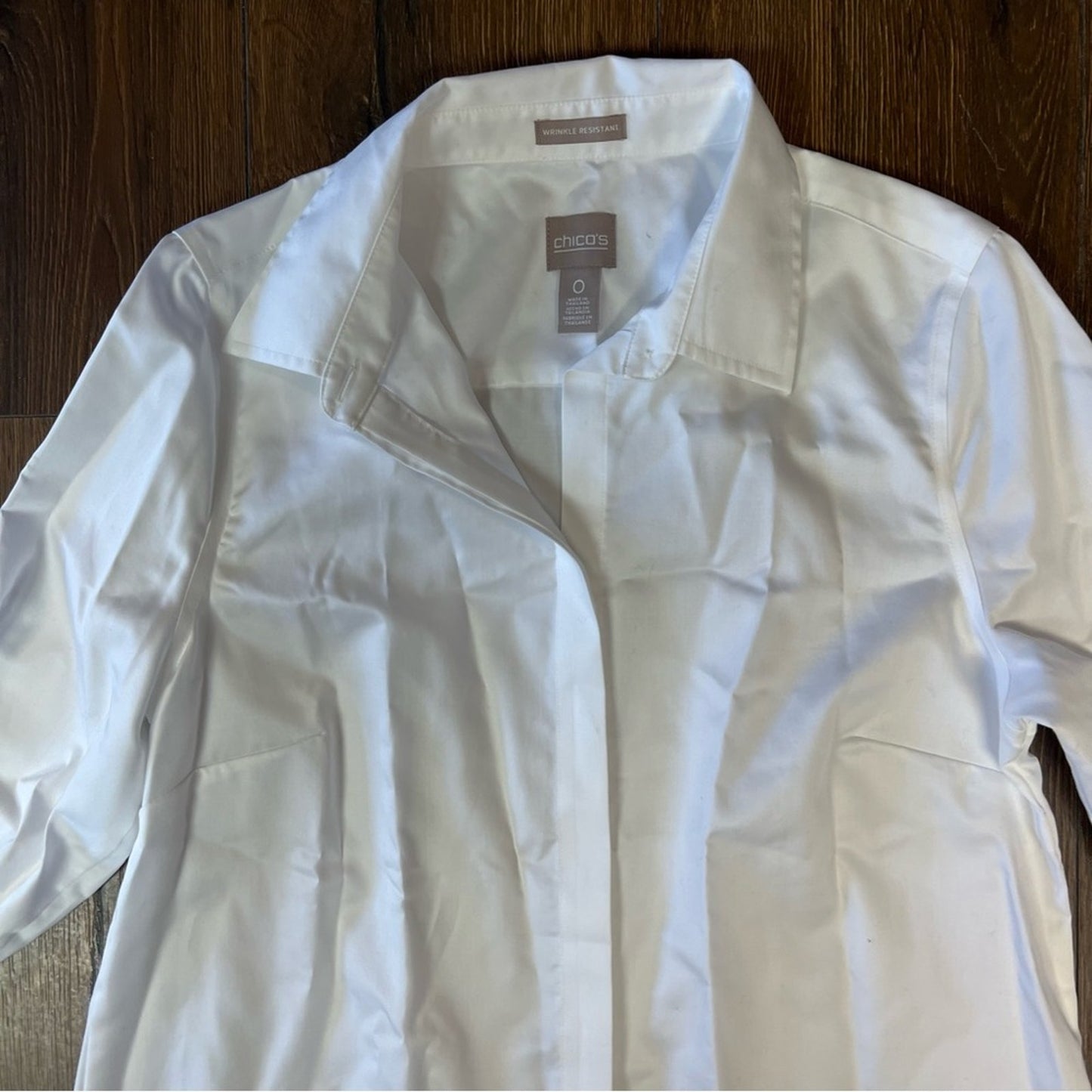 Chico’s wrinkle resistant sateen tunic button down SZ 0/4