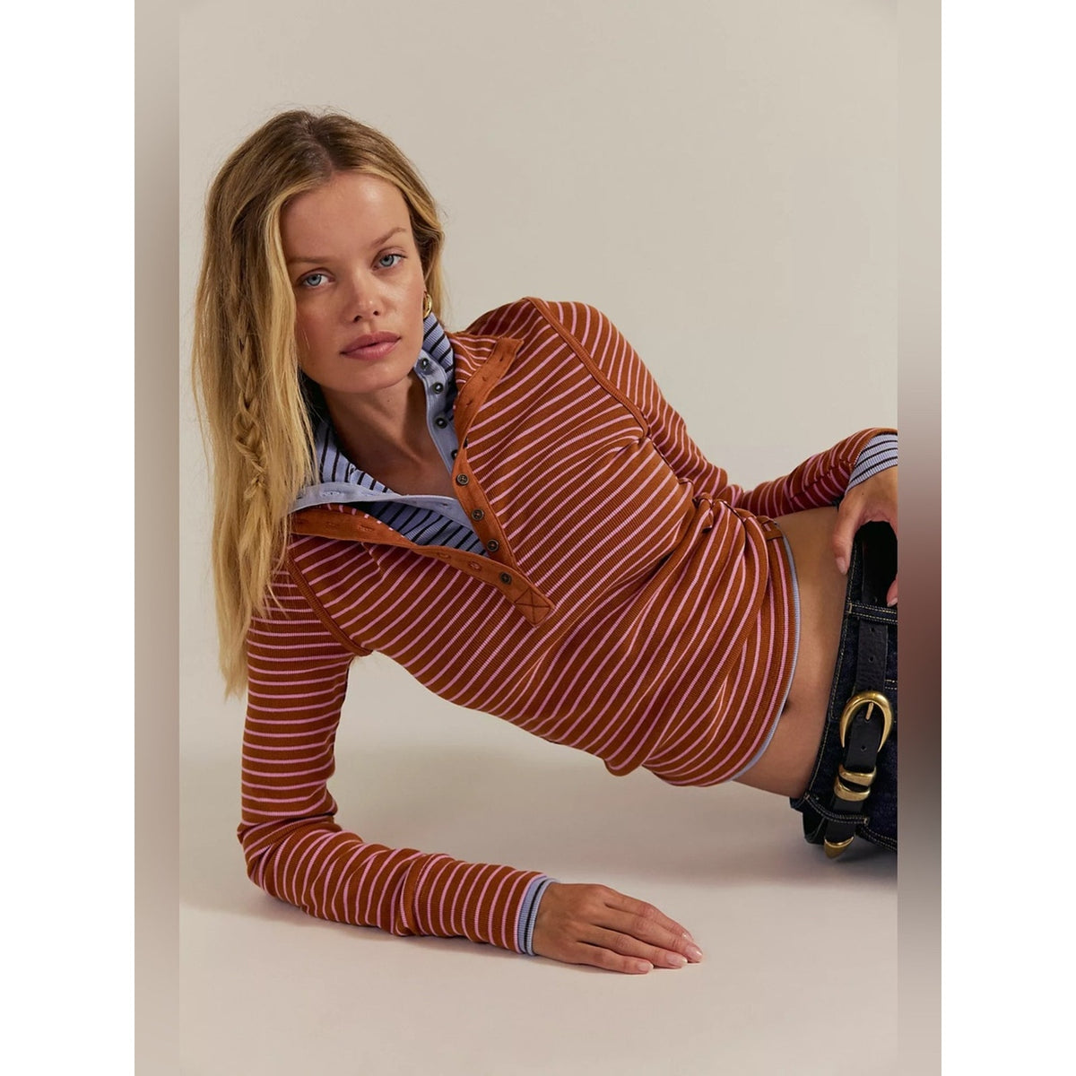 🆕 Free People - Lake Stripe
Henley -Cinnamon NWT SZ SM