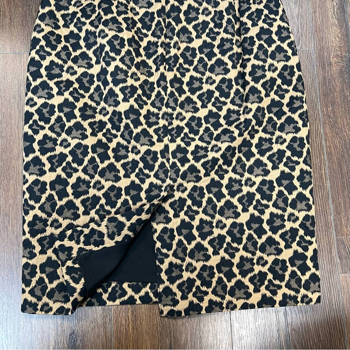 Talbots animal print pencil skirt SZ 8P