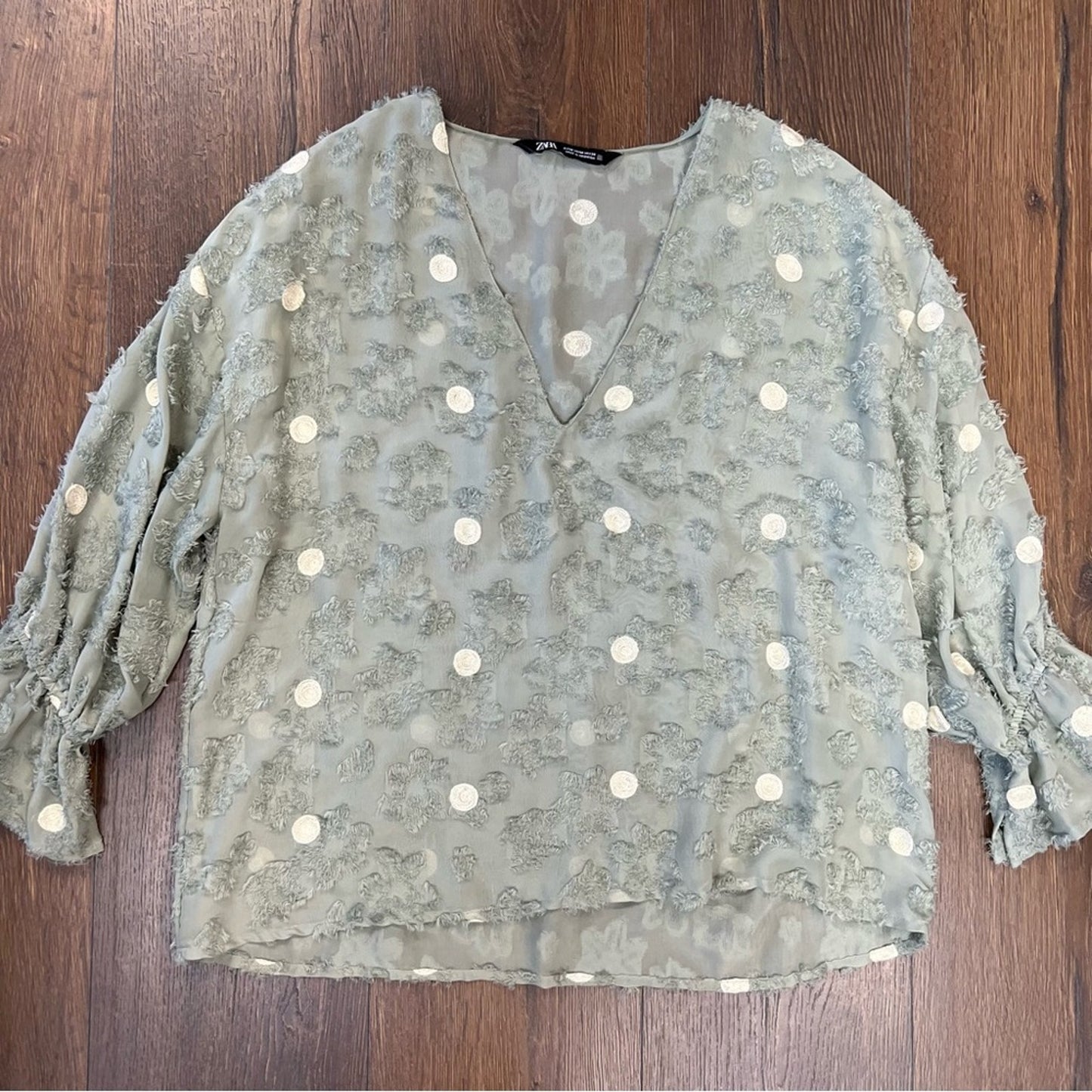 ZARA Zara Textured Weave Green Dotted Blouse SZ MED