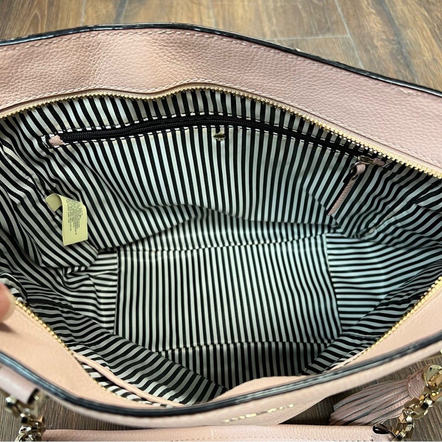 Kate Spade New York Kingston Drive Vivian Large Pebble Leather Bag, Warm Vellum