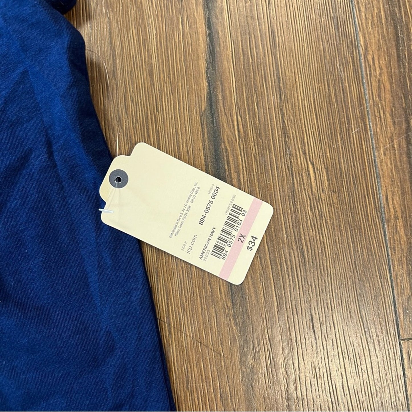 🆕 St. John’s Bay American navy top SZ 2X