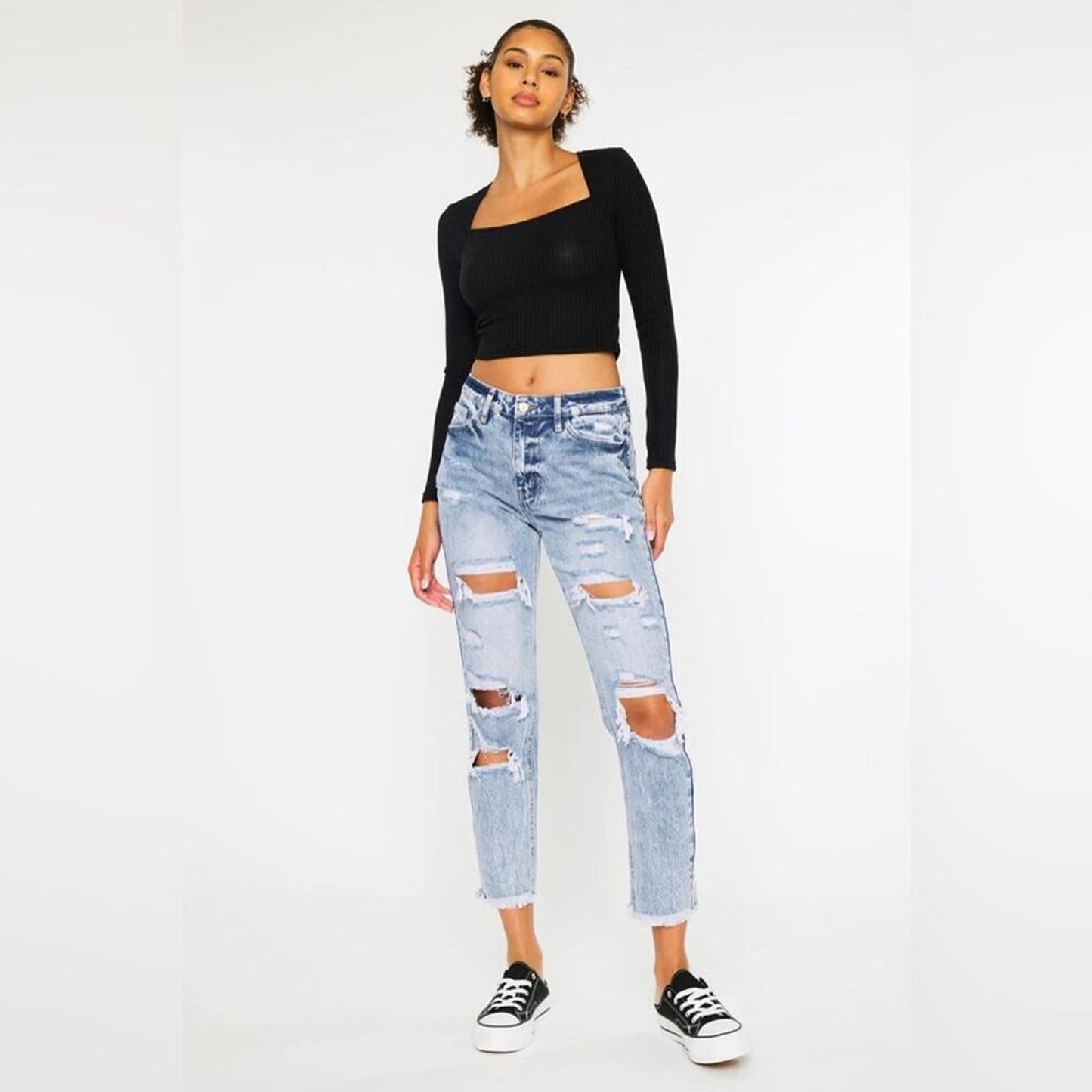 🆕 KanCan Collie High Rise‎ Distressed Mom Jean SZ 11/29