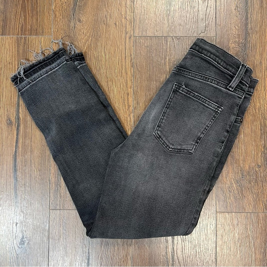 BDG by urban outfitters black girlfriend Jeans SZ 26/2
