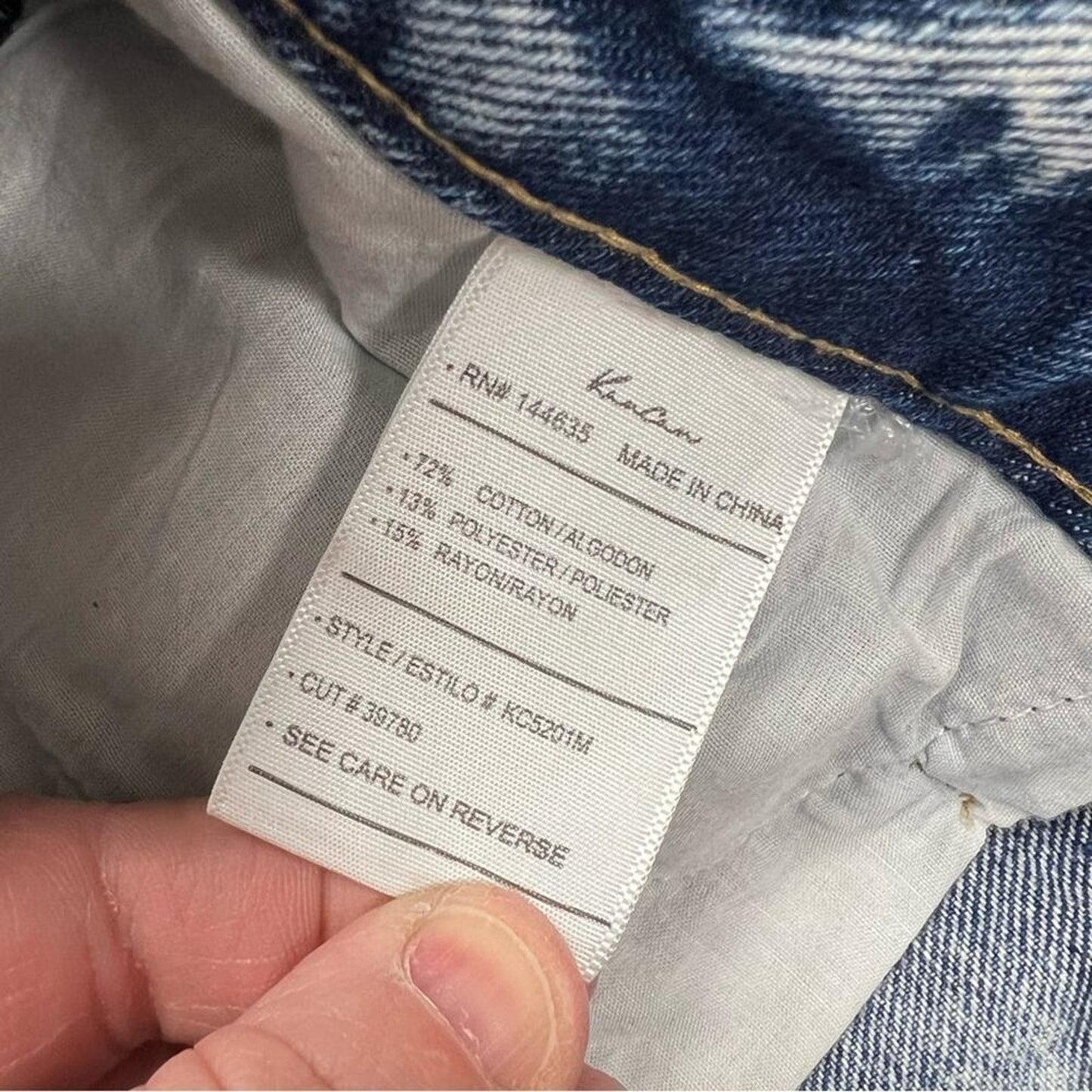 🆕 KanCan Collie High Rise‎ Distressed Mom Jean SZ 11/29