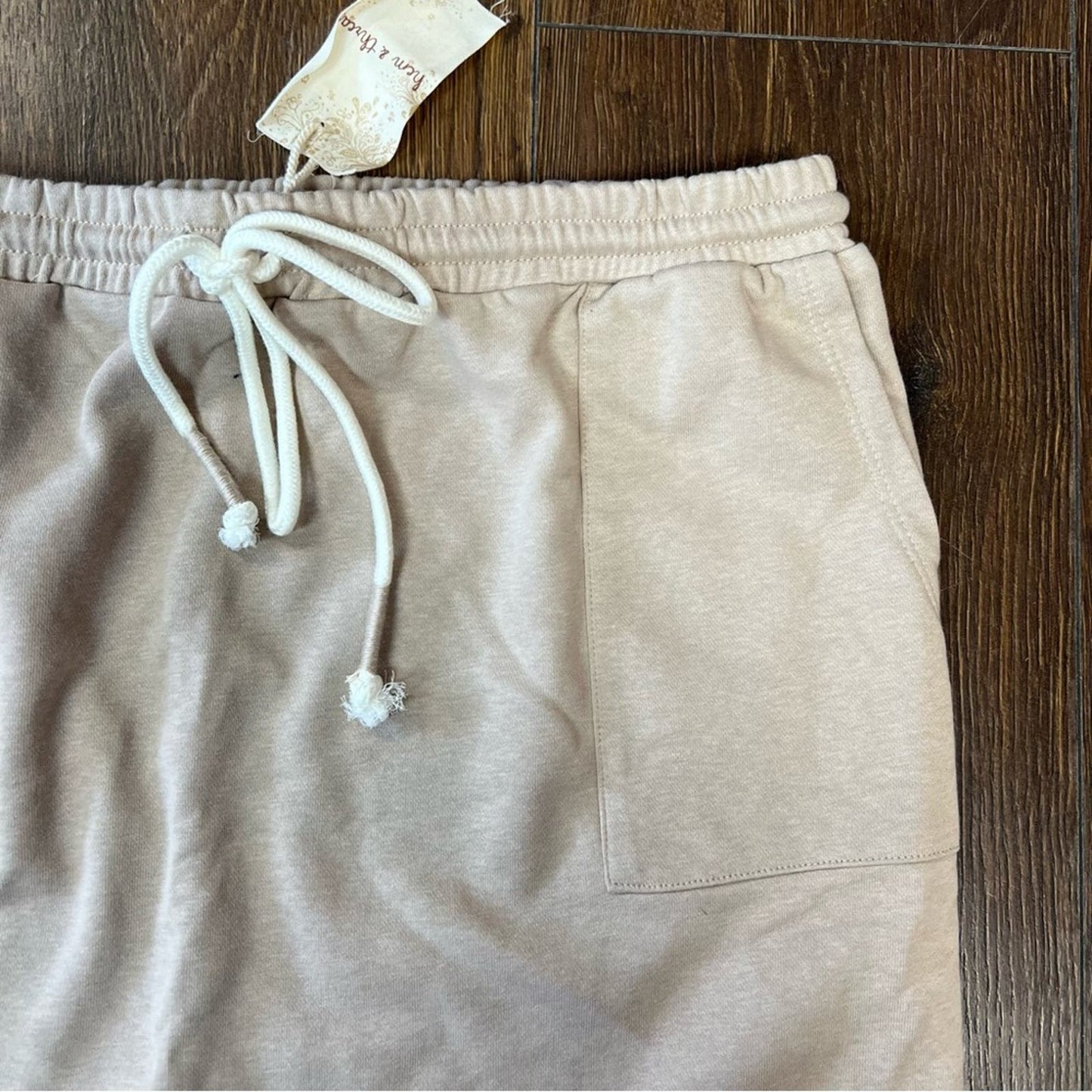 🆕 HEM & Thread Bay + Boat French Terry Skirt SZ LG