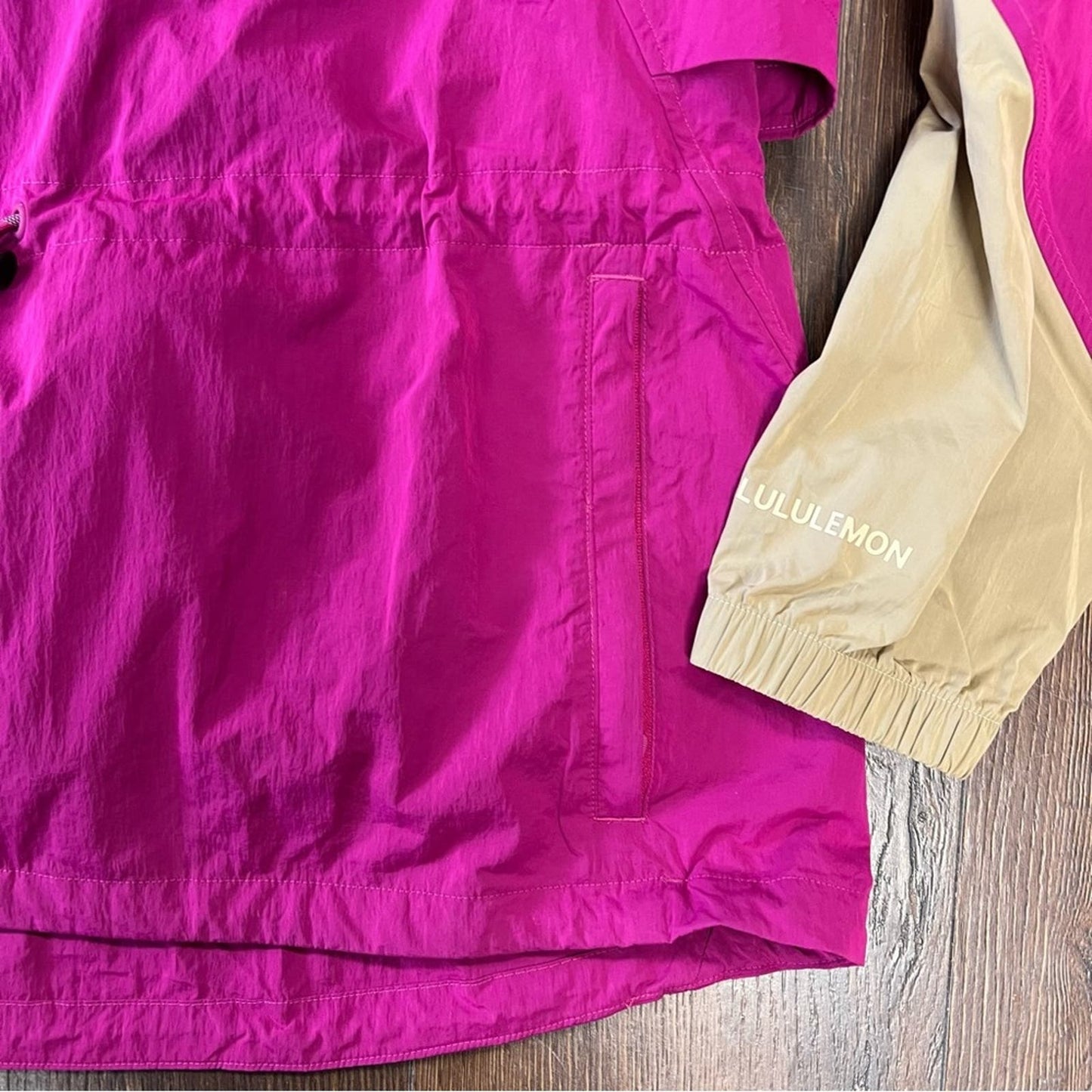 Lululemon Evergreen Anorak Prosecco / Ripened Raspberry SZ 12