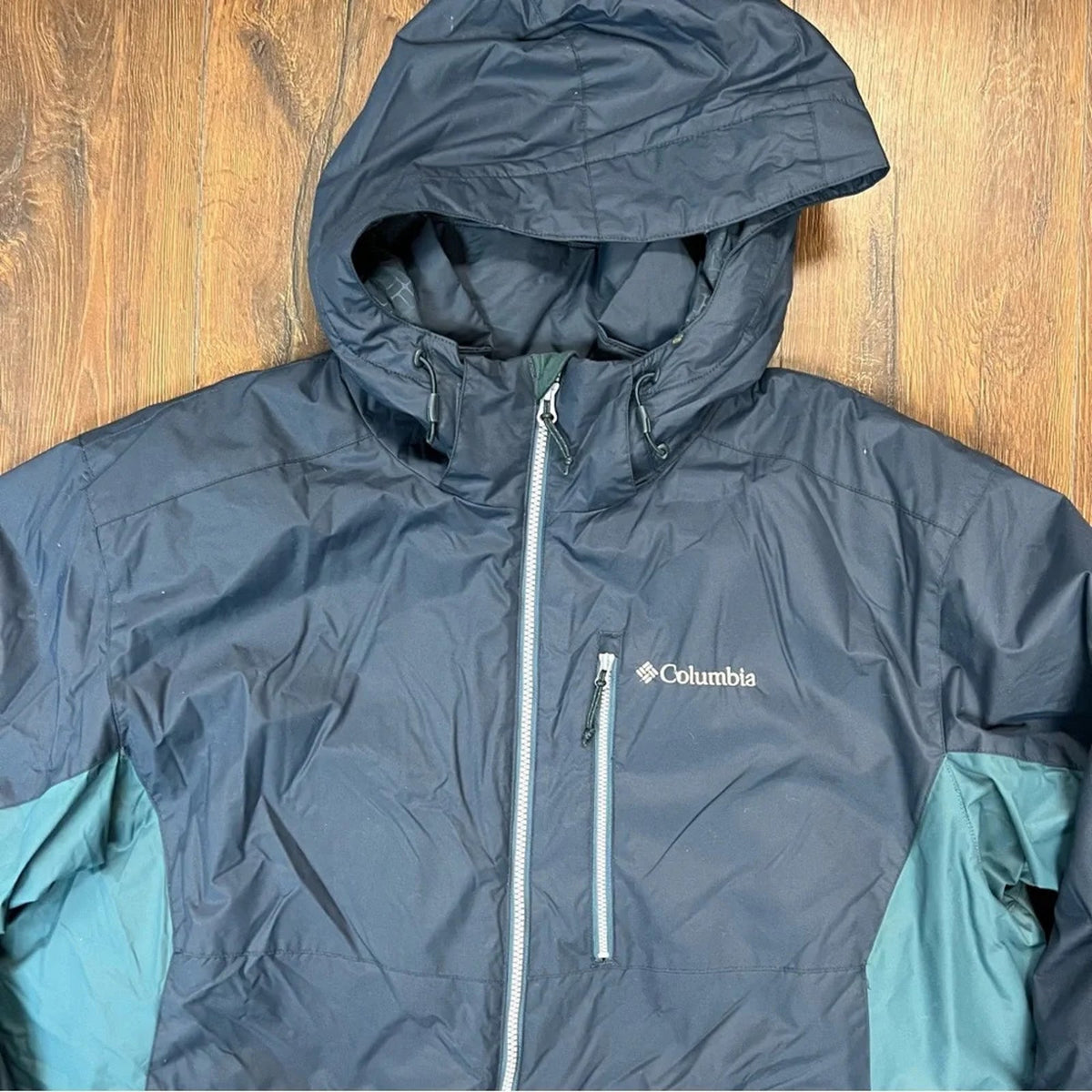Men’s Columbia two‎ tone blue winter coat SZ XL