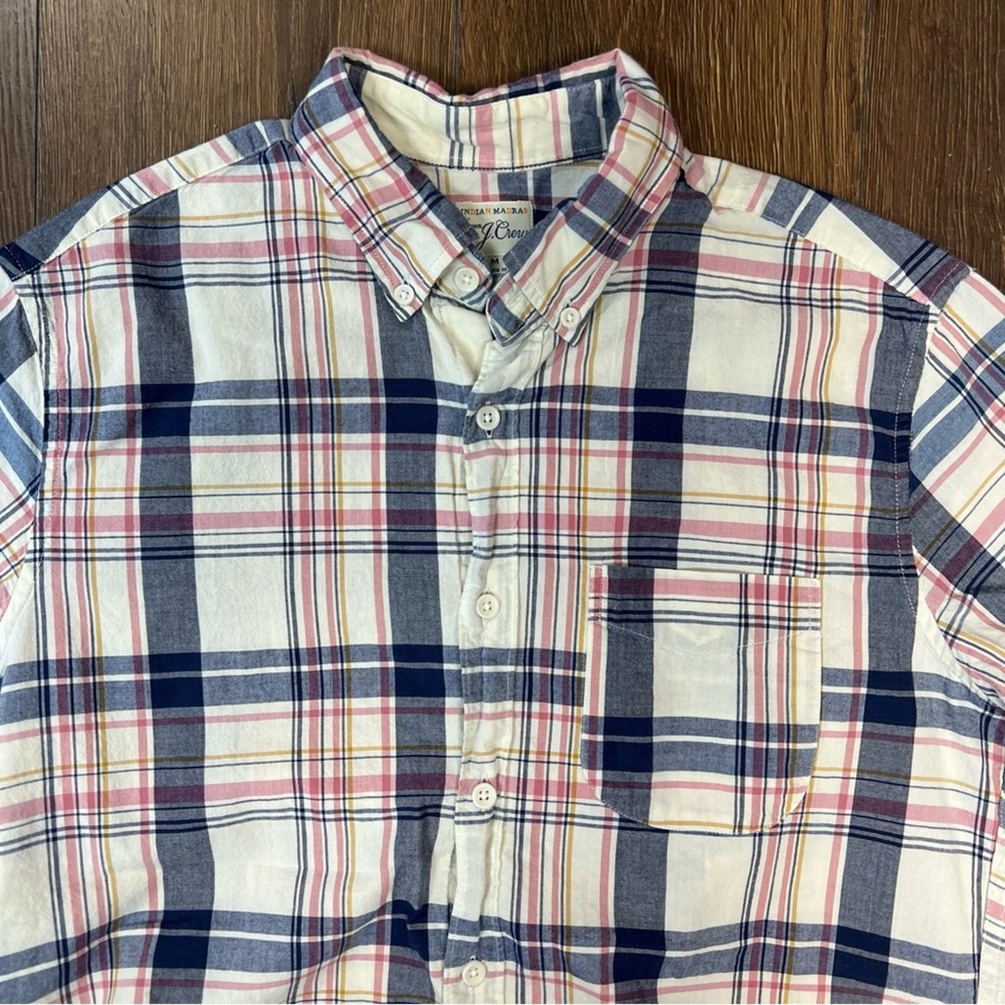 Men’s J.Crew plaid short sleeve button-down SZ MED