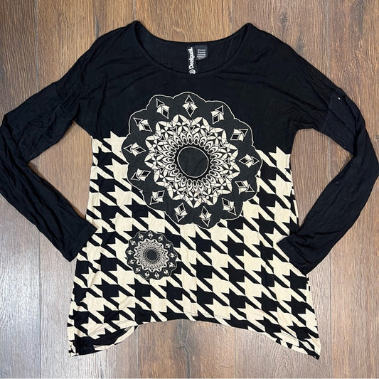 Desigual Black and Cream Herringbone Open Back Blouse SZ XS