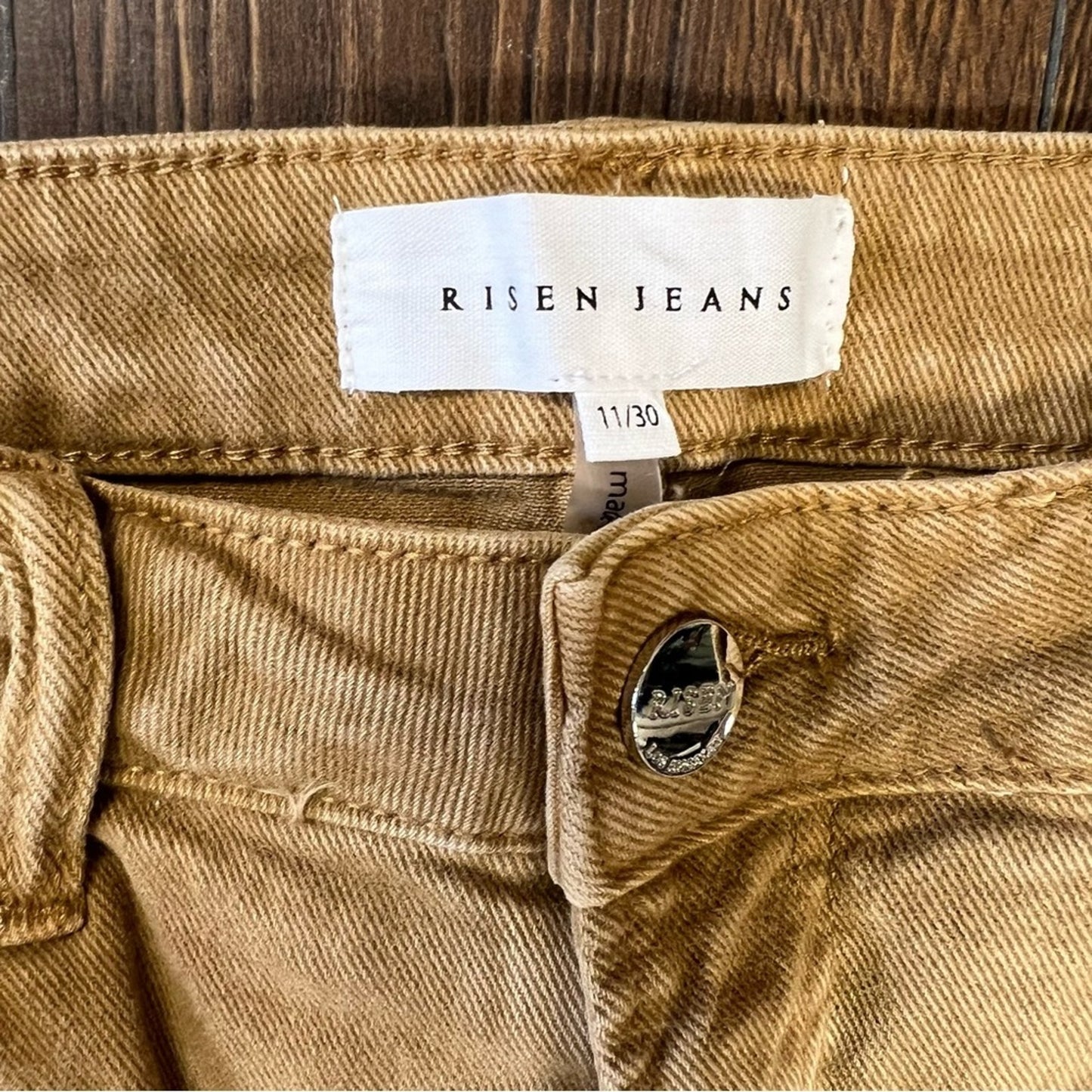 🆕 Risen Sand Distressed Straight Jean SZ 11/30