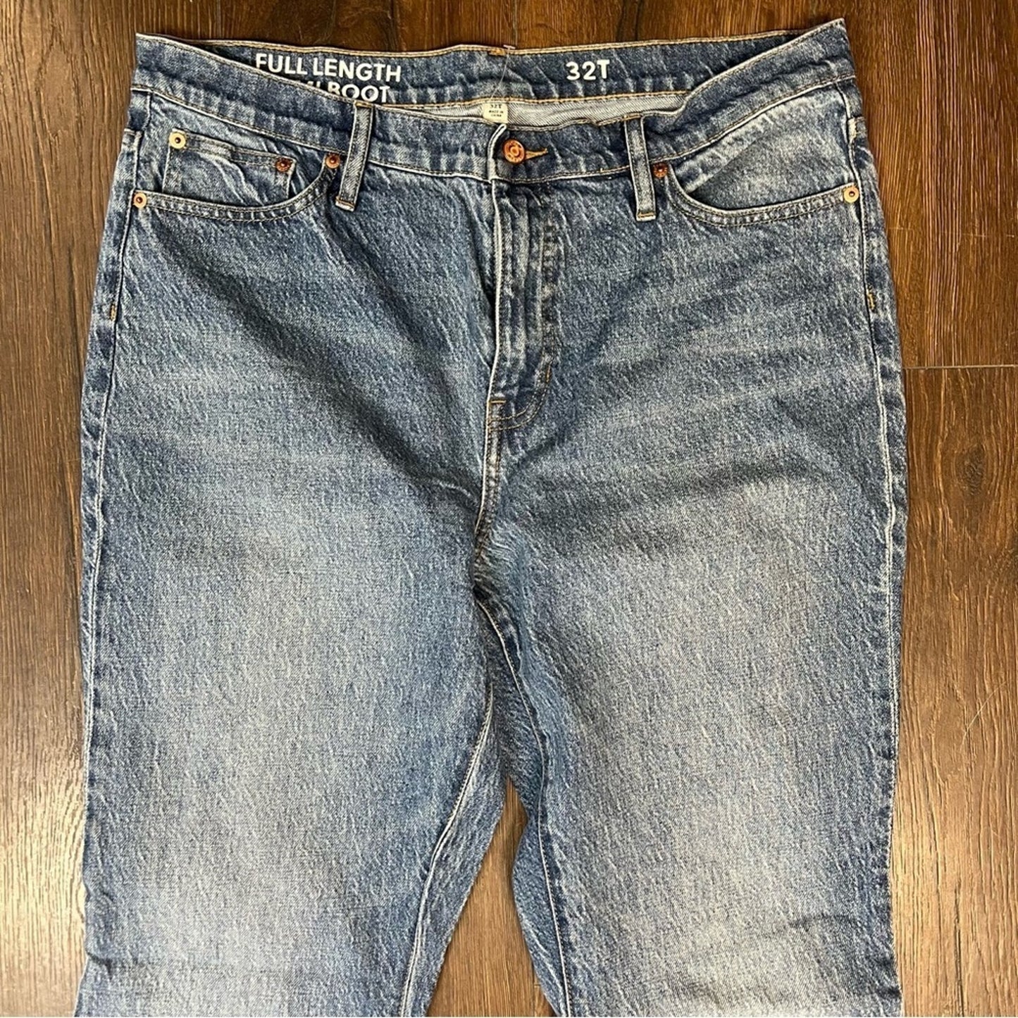 J. Crew Light Blue Full Length Demi‎ Boot Cut Jeans SZ 32T