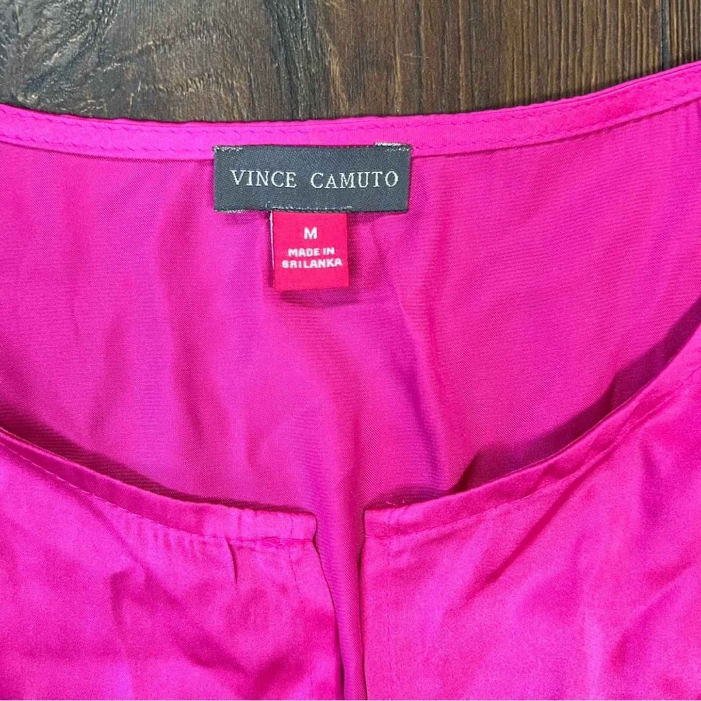 🆕 Vince Camuto, pink satin long sleeve blouse SZ MED