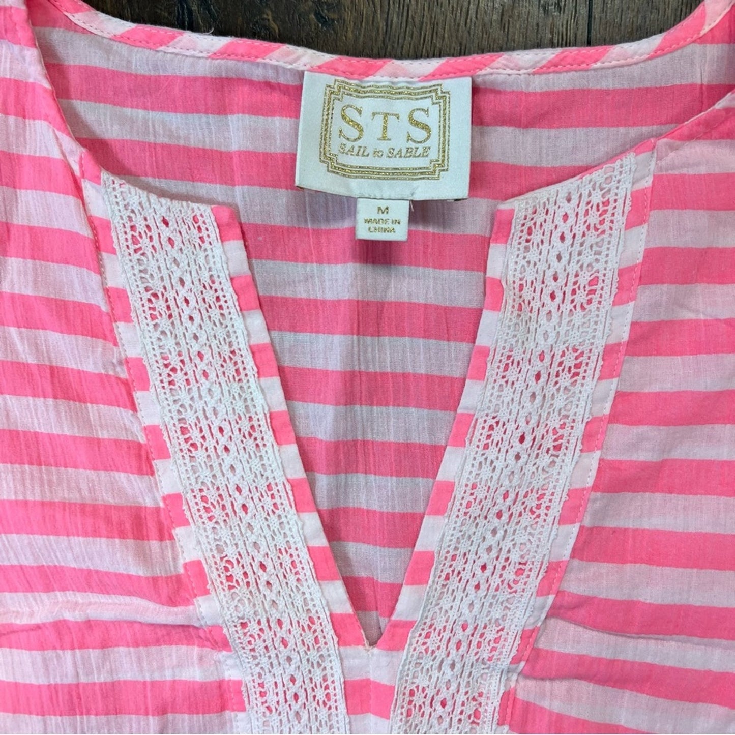 Sale to sable hot pink striped shift dress SZ MED