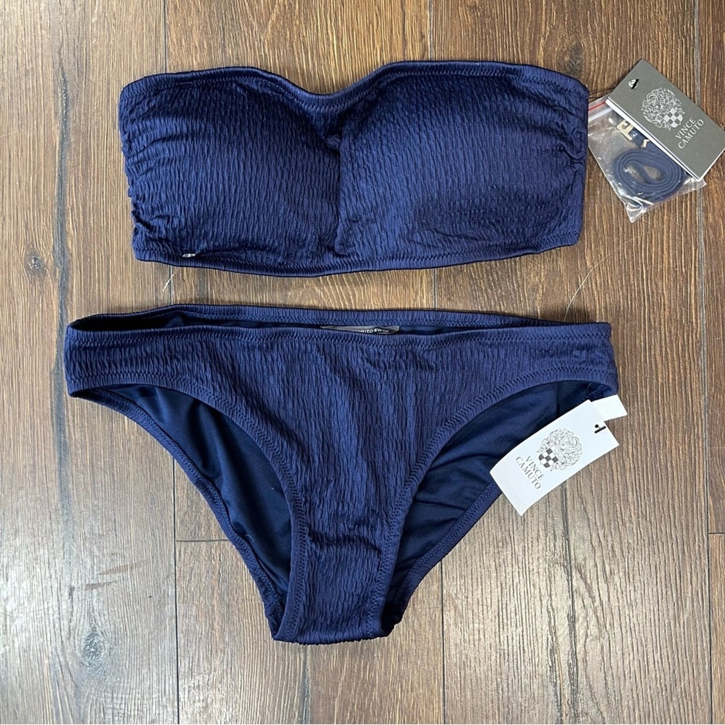 🆕 Vince Camuto Navy Smocked Bandeau Bikini SZ MED