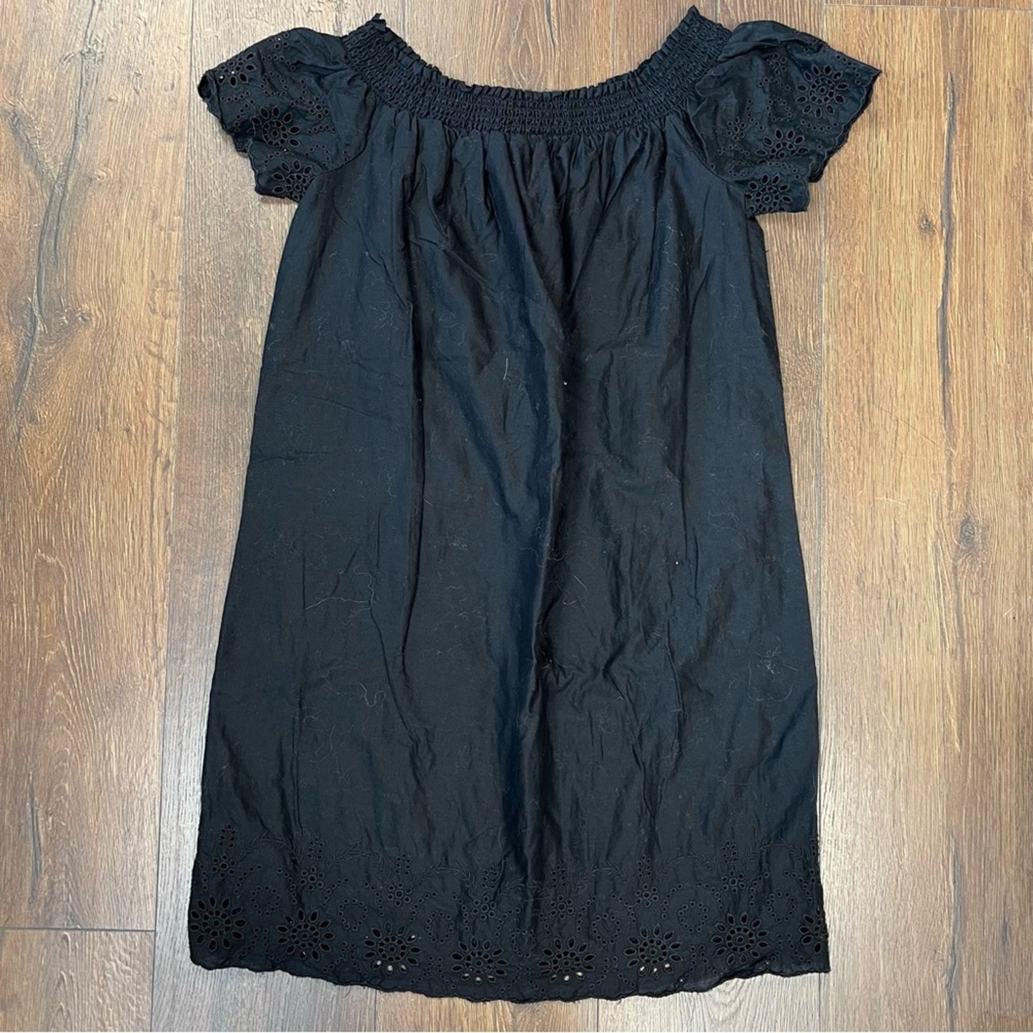 Old Navy, black eyelet sleeve dress SZ LG