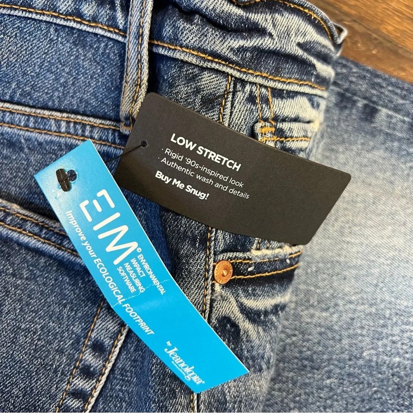🆕 Silver Jeans High rise desirable straight leg jeans SZ 26/2