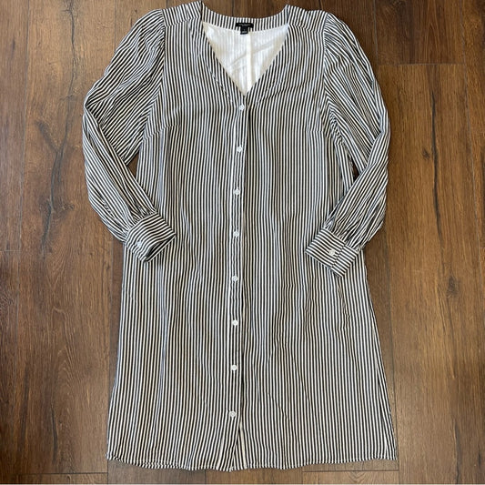 Ann Taylor pinstripe button front dress SZ LG