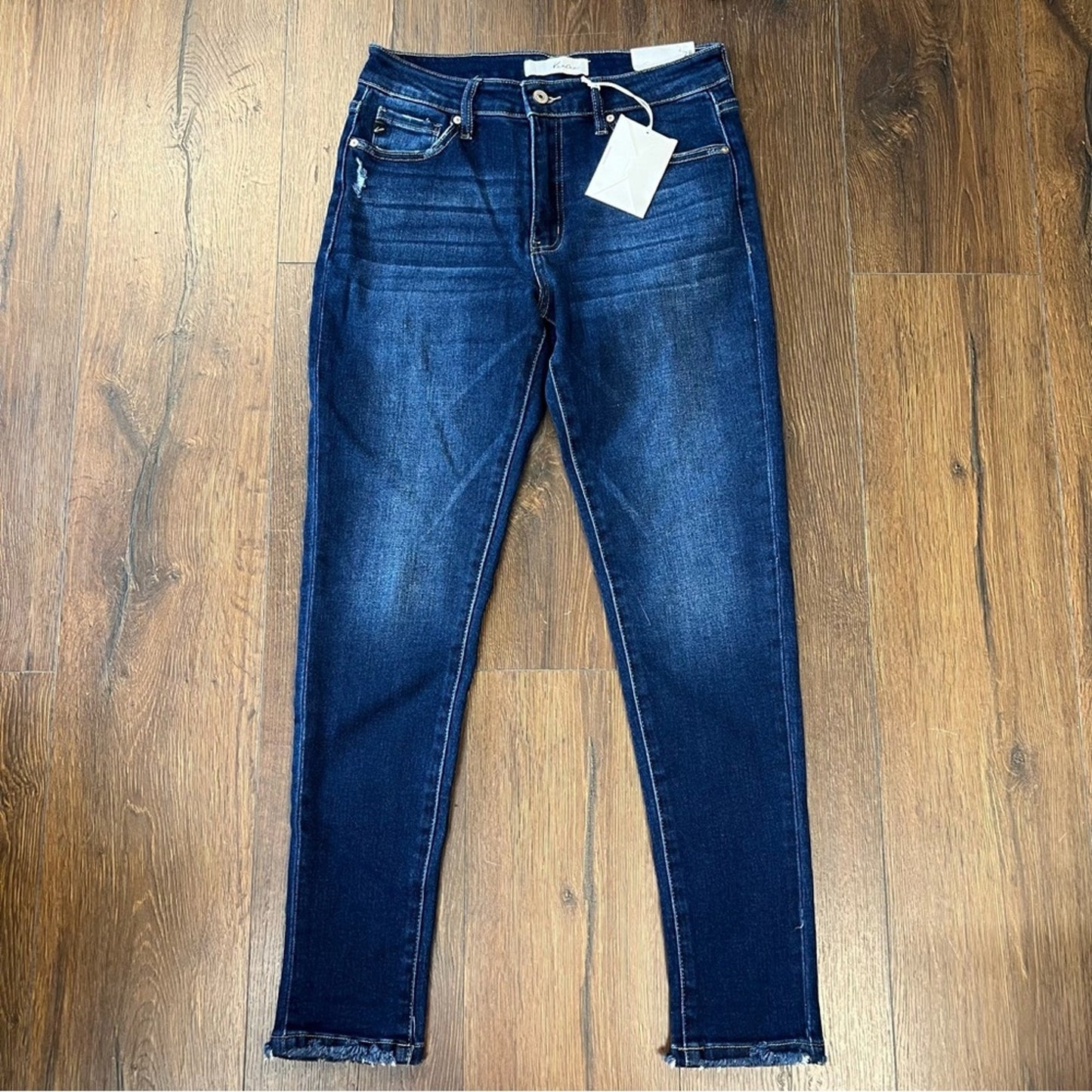 NEW KanCan cuffed hem skinny SZ 28/9