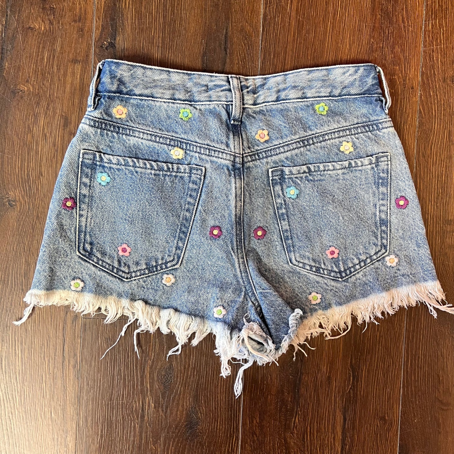 PACSUN HIGH RISE FESTIVAL SHORTS SZ 25/0