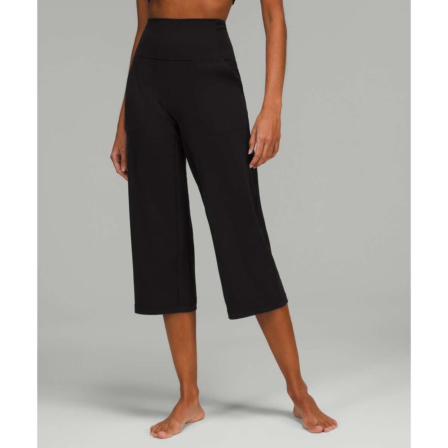 Lululemon Align High-Rise Wide Leg Crop 23" Black SZ 4