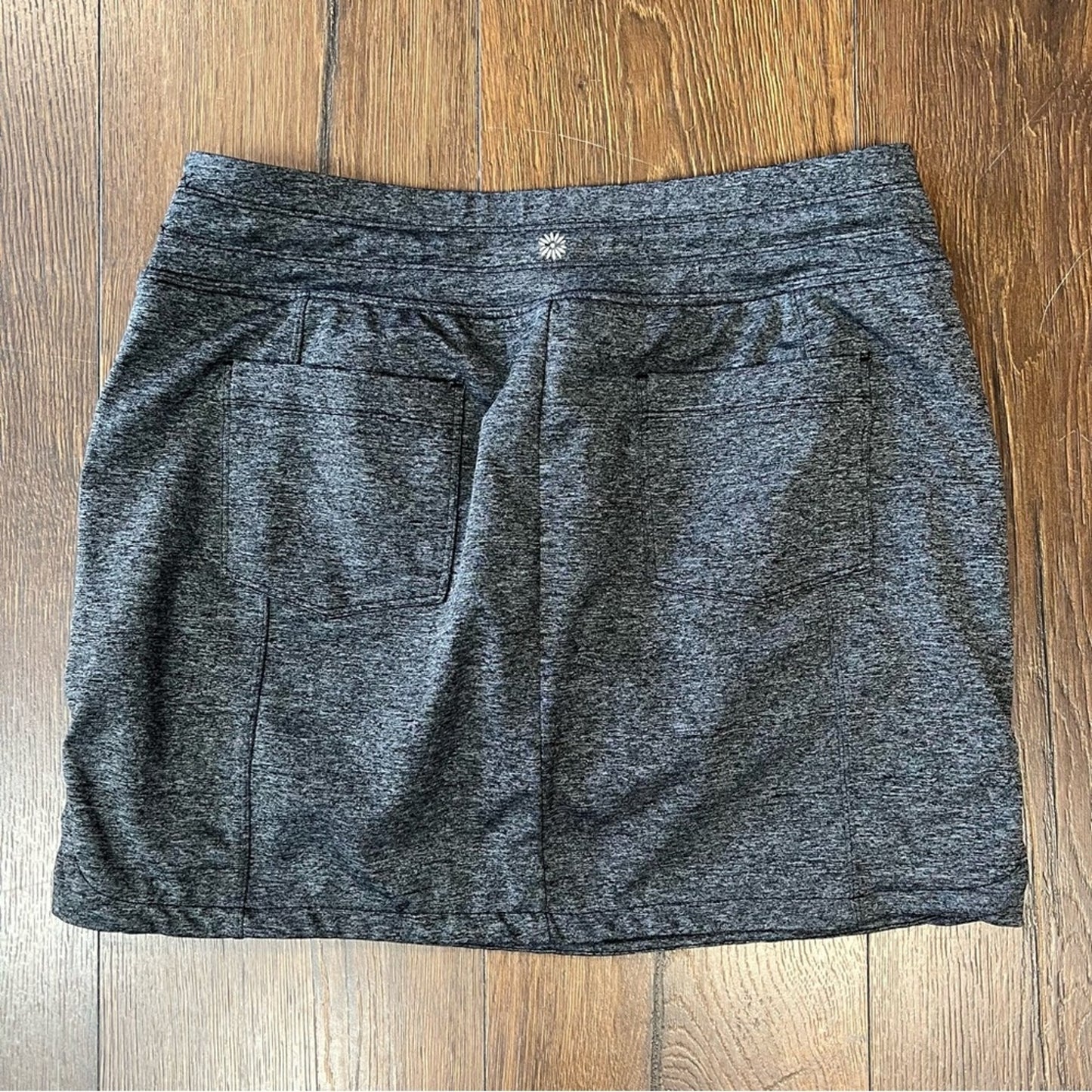 Tangerine Heather gray skirt SZ SM