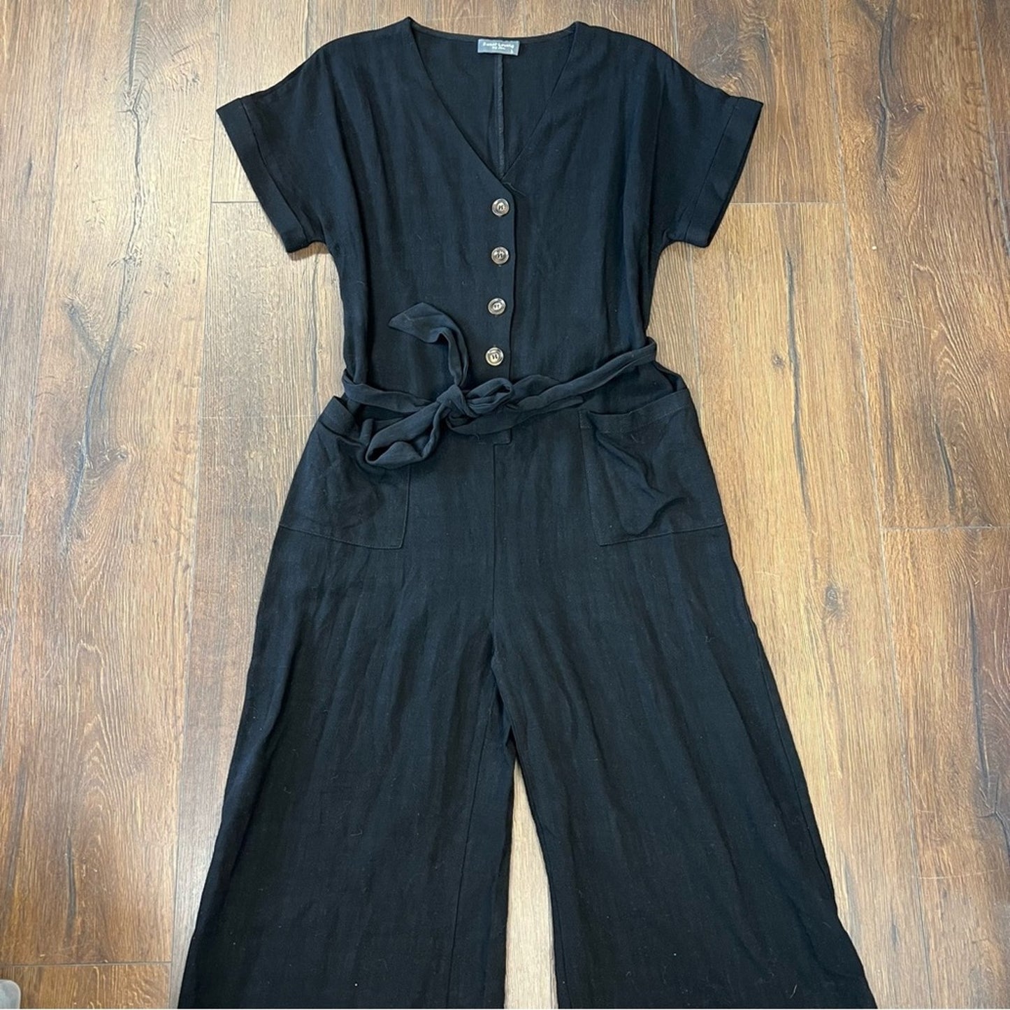 Sweet Lovely black linen blend romper SZ LG