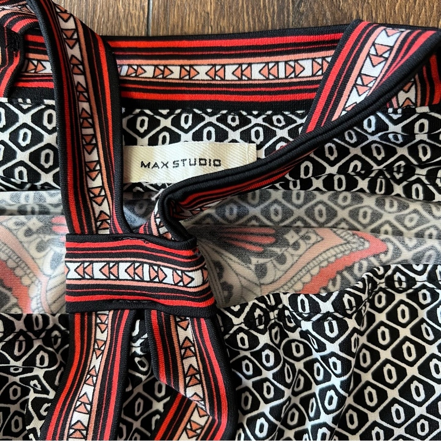 Max Studio graphic dress SZ SM