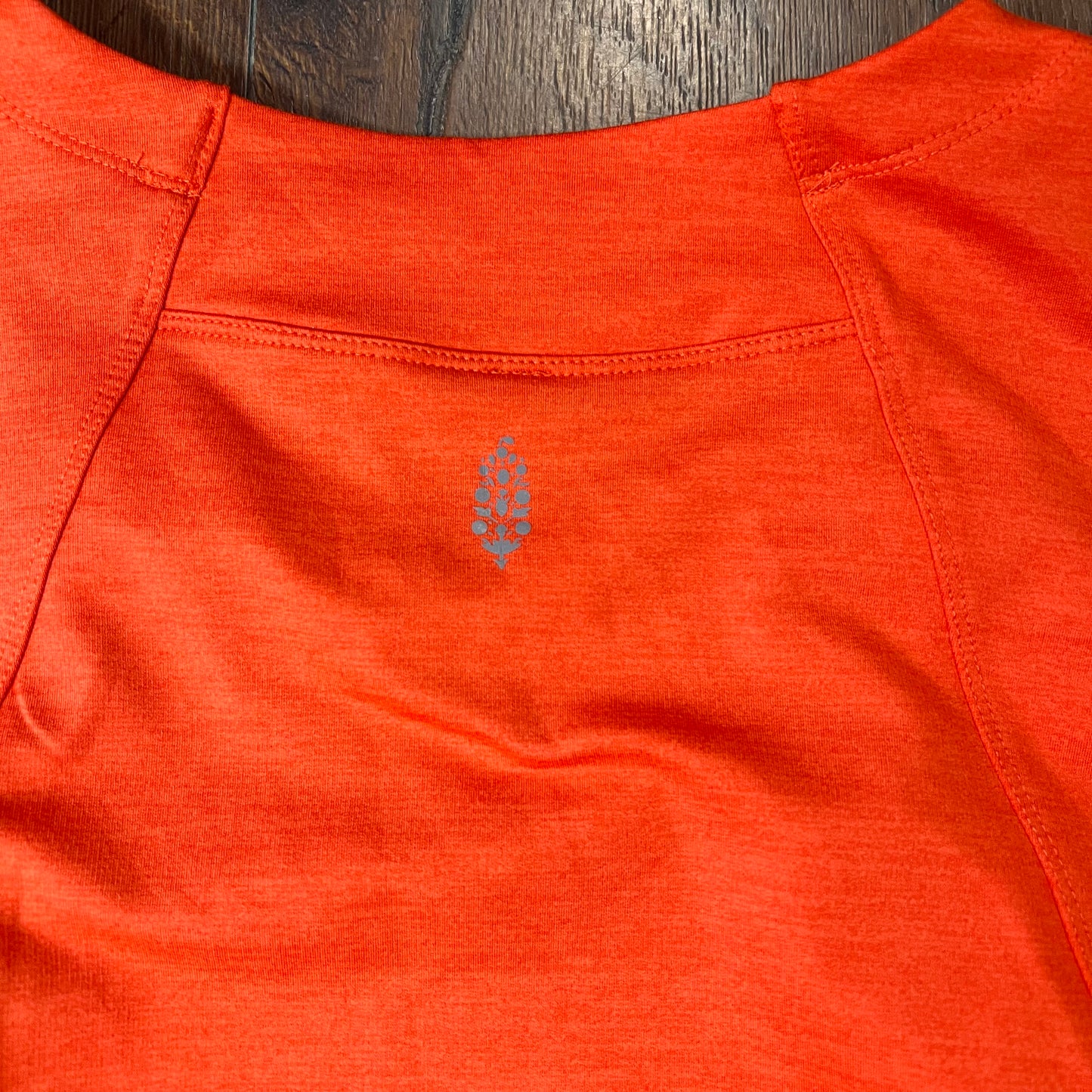 🆕 FREE PEOPLE Jump Start Layer Top SZ MED