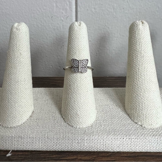 Pandora sparkling butterfly ring SZ 6.5