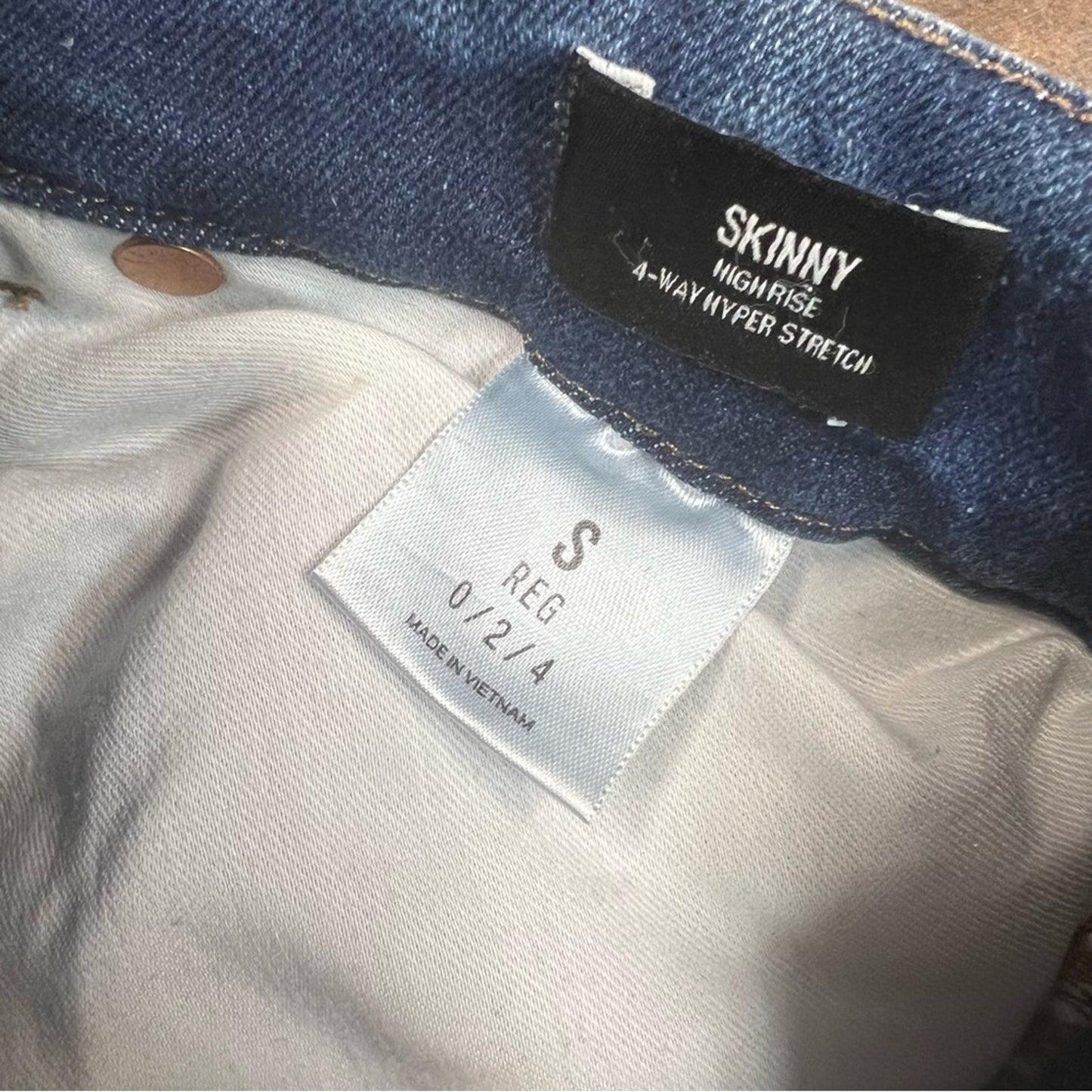 Express jeans skinny high‎ rise 4 way hyper stretch SZ SM/0/2/4