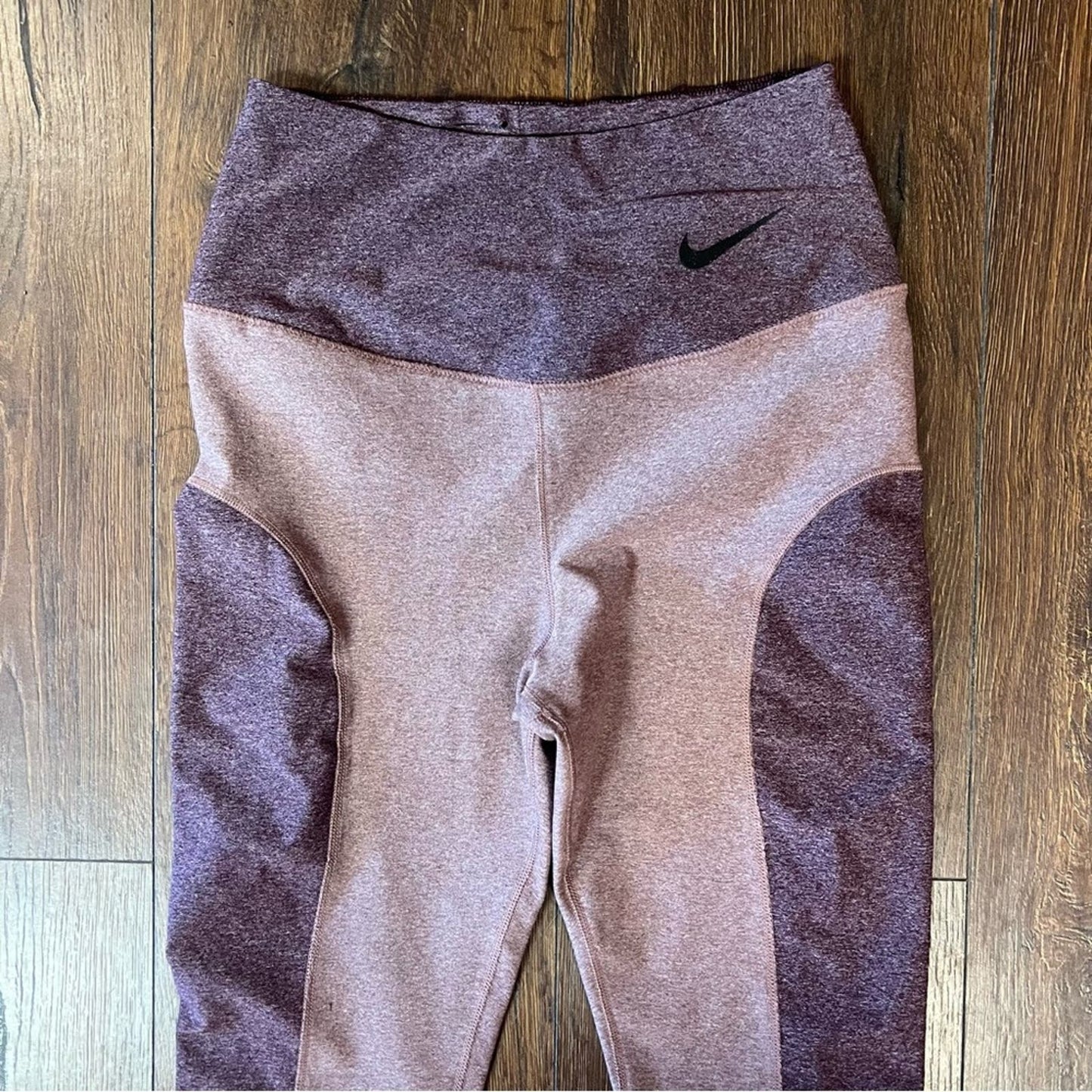 Nike Women`s Sculpt Hyper Tight Fit High Rise Training Tights SZ XS