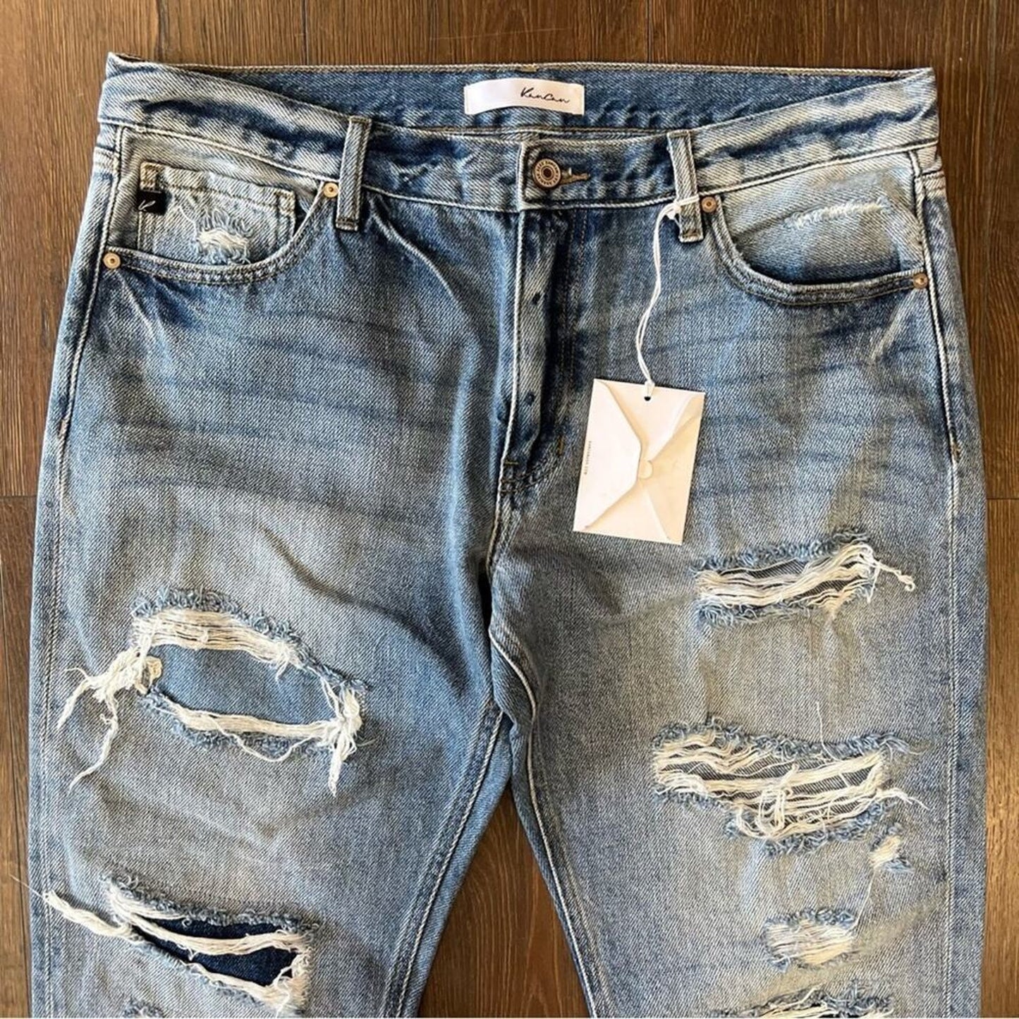 NEW KanCan Samantha mid rise ripped denim backed boyfriend Jean SZ 13/30‎