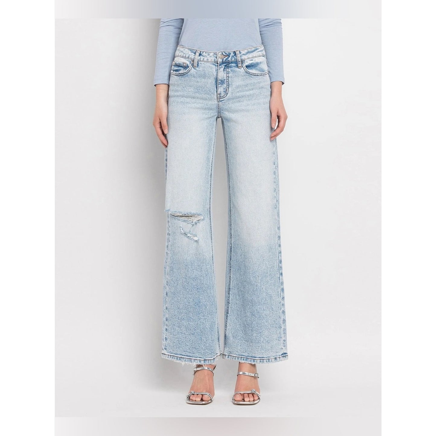🆕 Lovervet | Tummy Control Super High Rise Wide Leg Jeans Light Wash NWT SZ 31