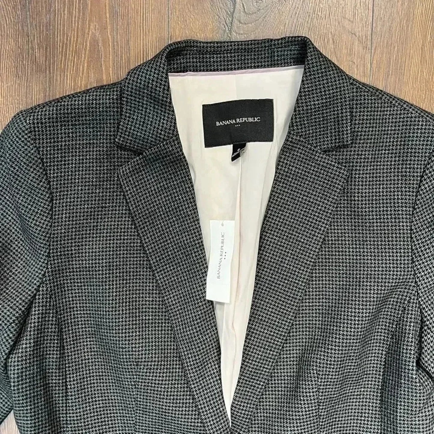 🆕 Banana Republic blazer SZ 6