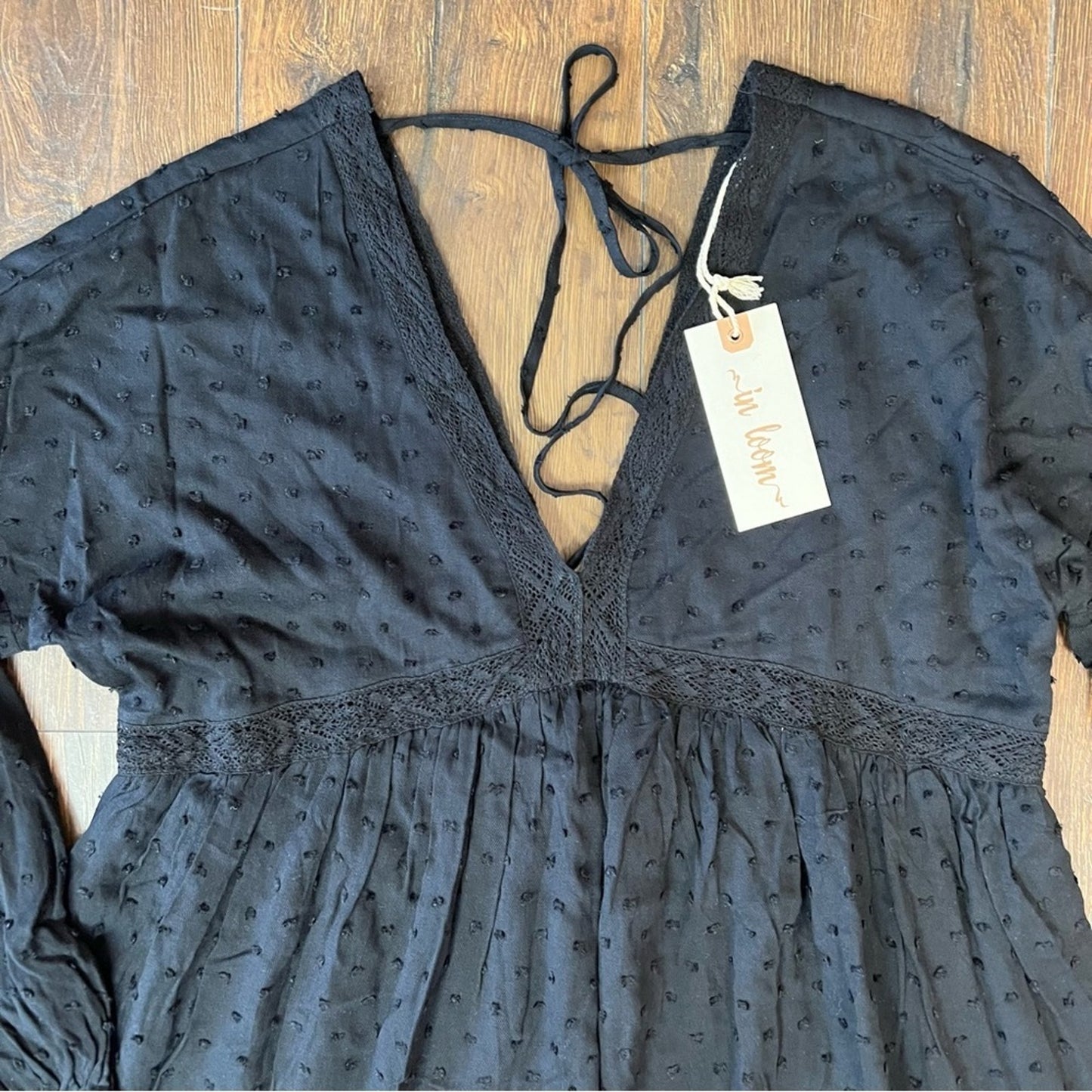 🆕 New In Loom black babydoll dress SZ LG