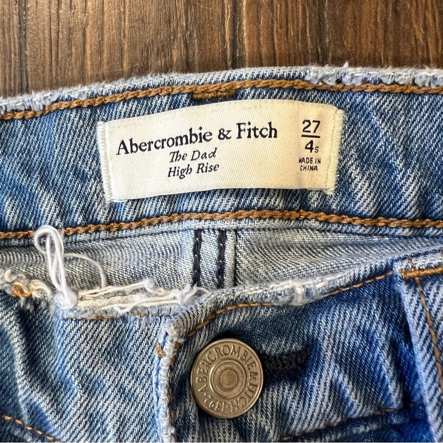 Abercrombie & Fitch High Rise Dad Jeans SZ 27/4