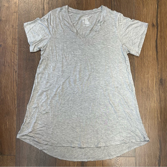 Hue gray V-neck tee SA SM