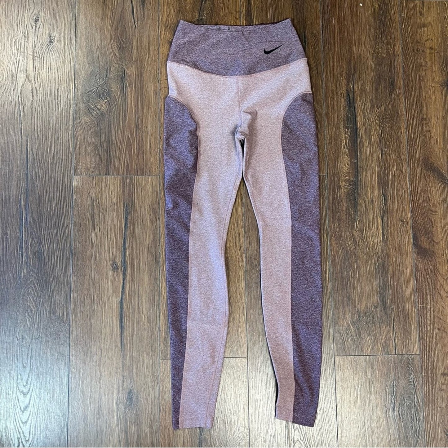 Nike Women`s Sculpt Hyper Tight Fit High Rise Training Tights SZ XS