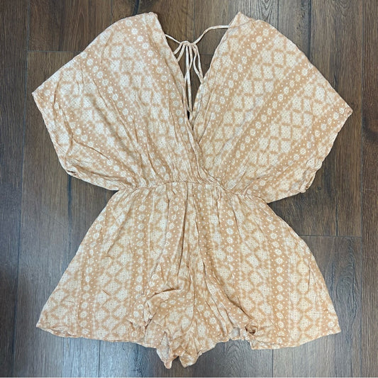 Final touch boho shorts romper SZ SM