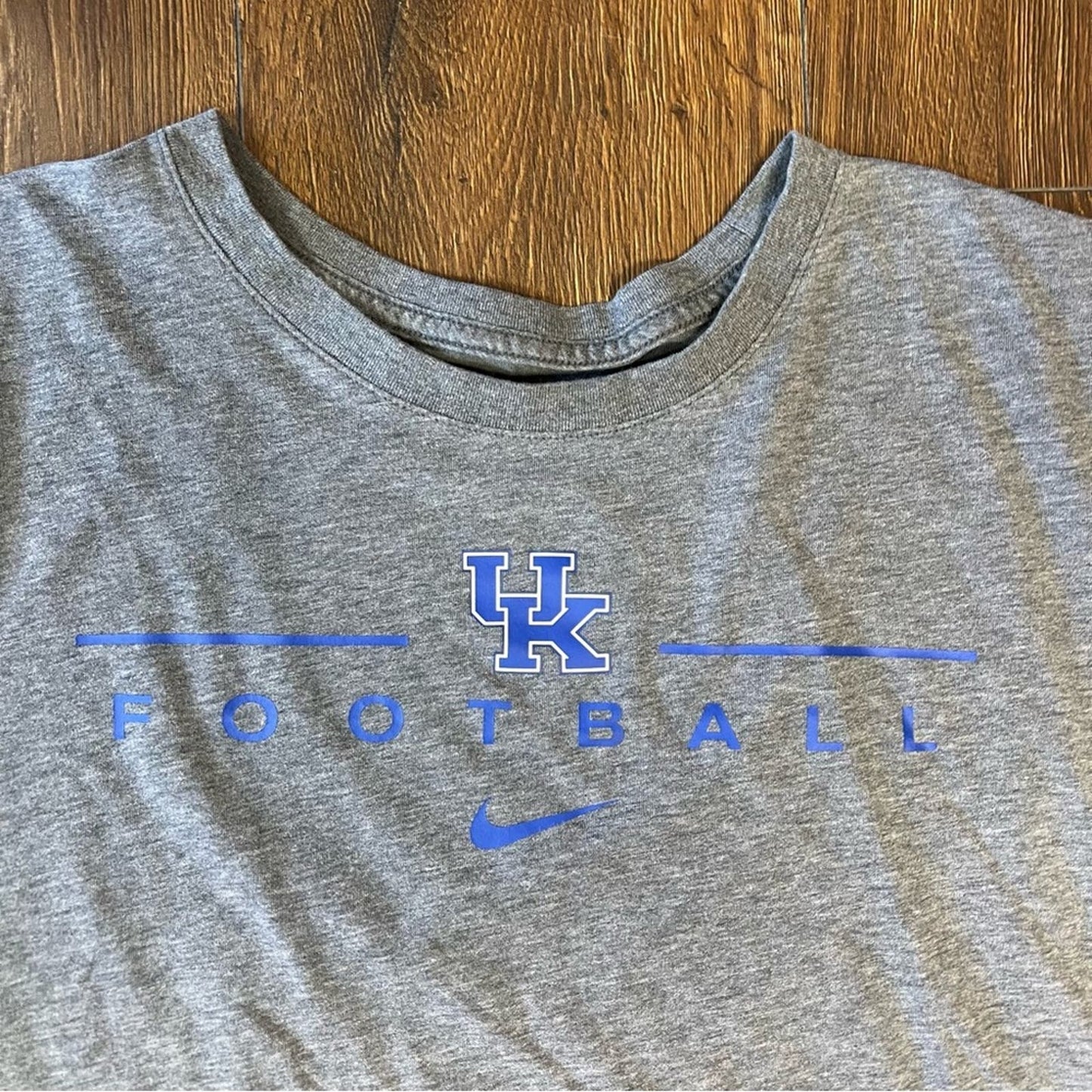 Men’s Kentucky university Nike tee SZ XXL