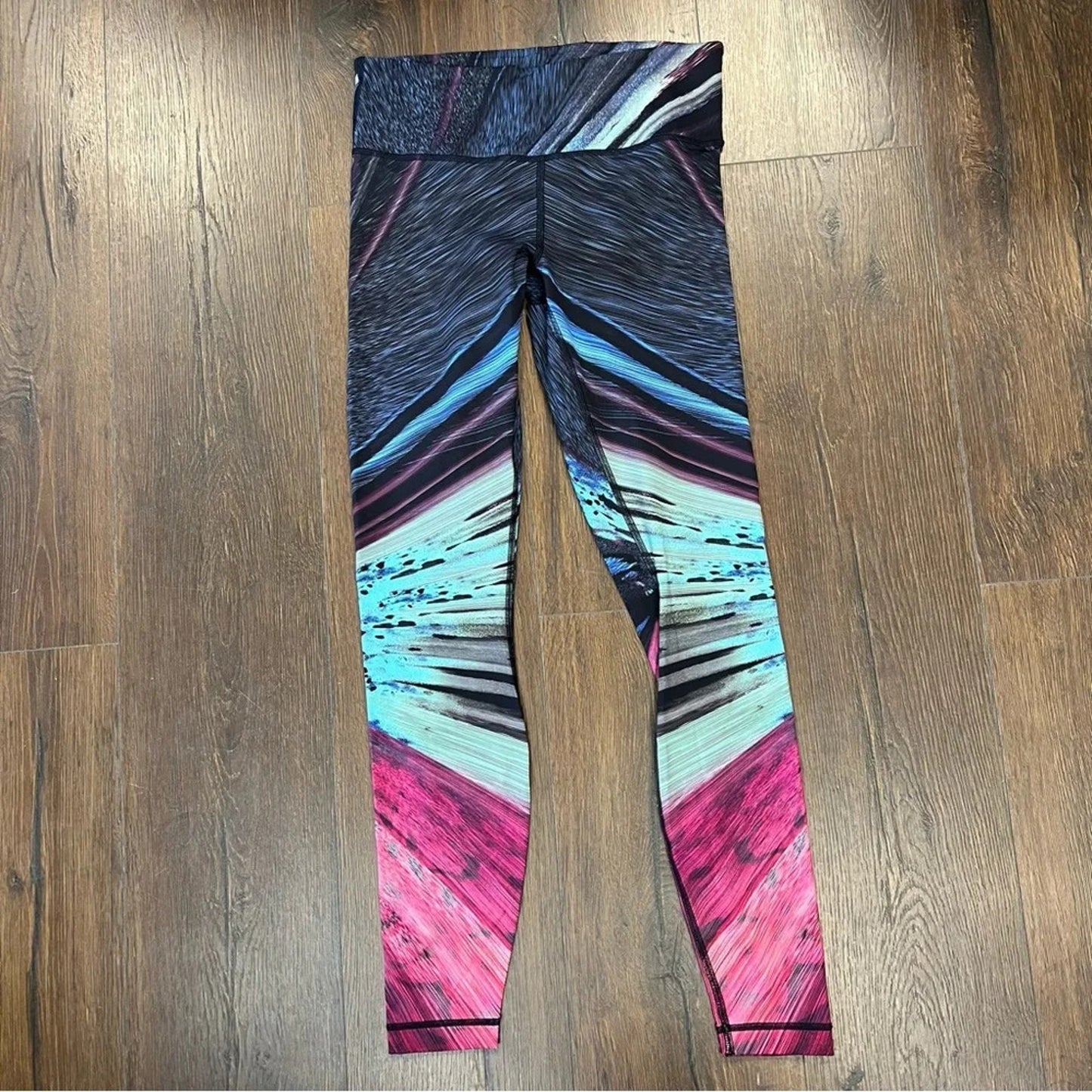 Lululemon Speed Wunder Tight Nulux SZ 8