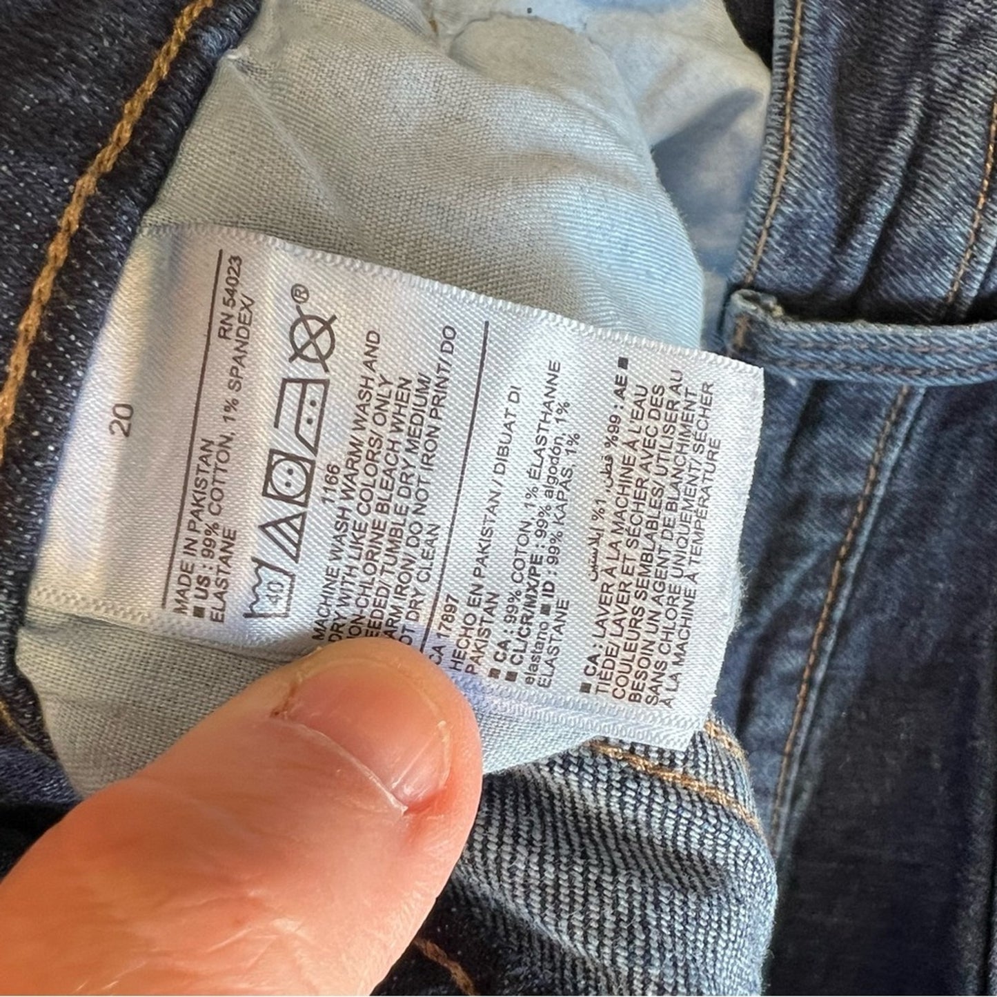 Old Navy extra high-rise sky high straight jeans SZ 20