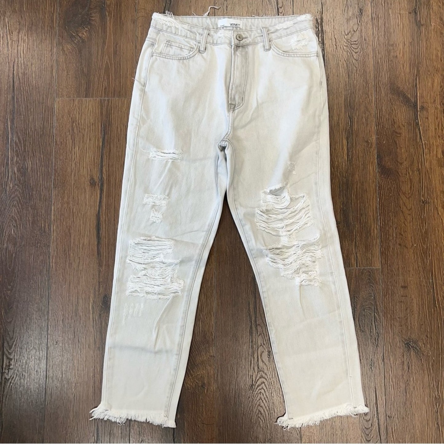 🆕 Vervet Gray Distressed Rigid Mom Jeans SZ 29/8